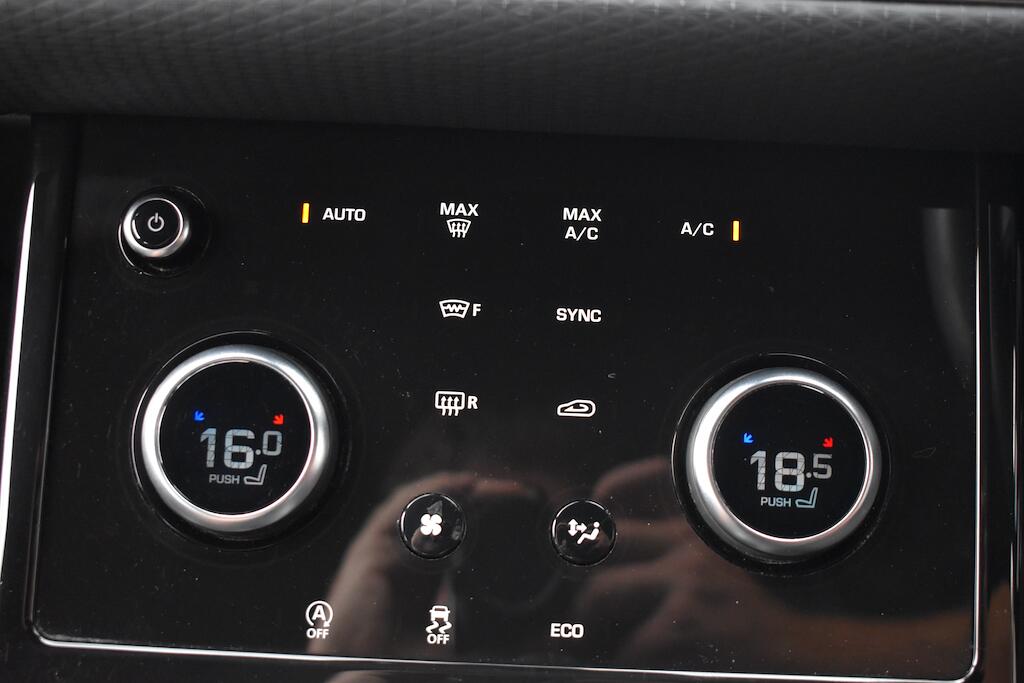 Land Rover Range Rover Evoque view 64
