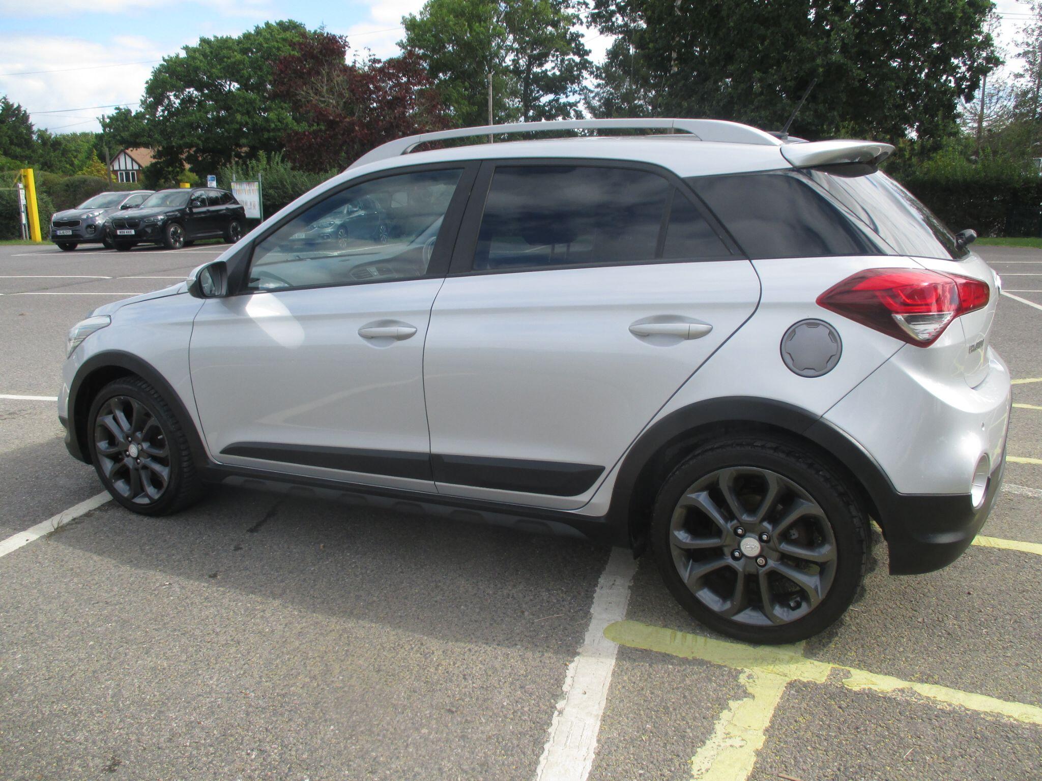 Hyundai I20 view 14