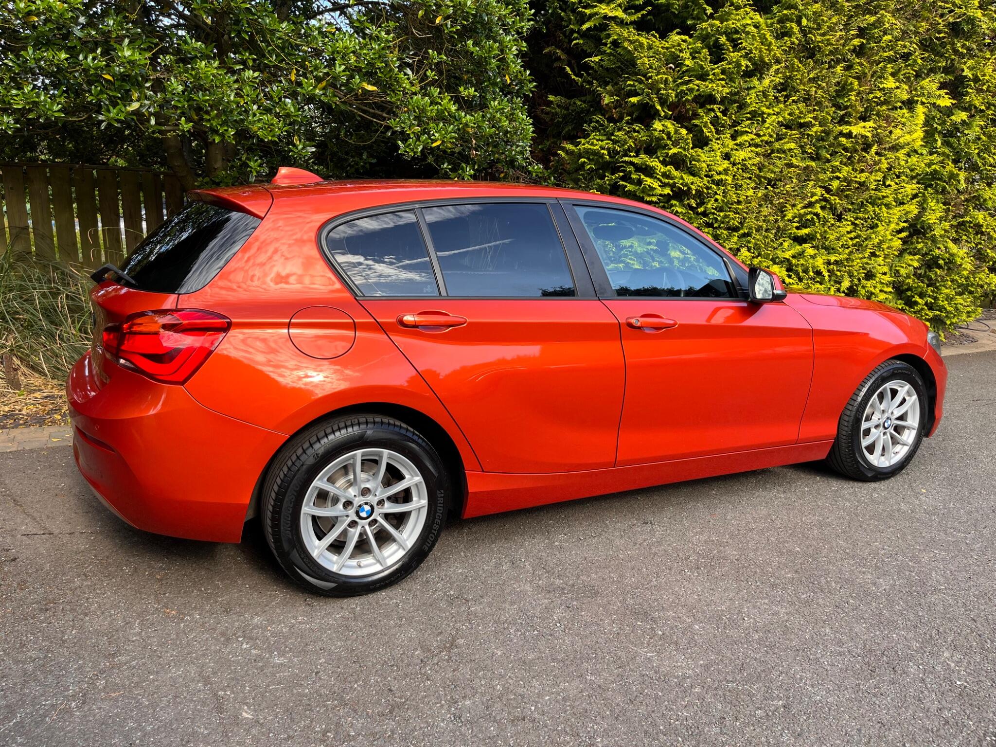 BMW 1 Series view 17