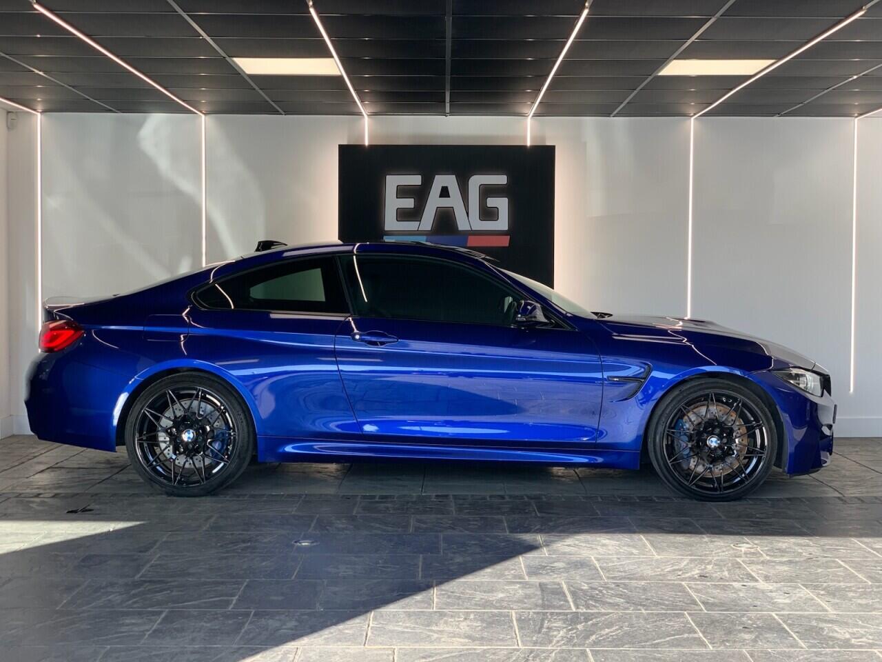 BMW M4 view 2