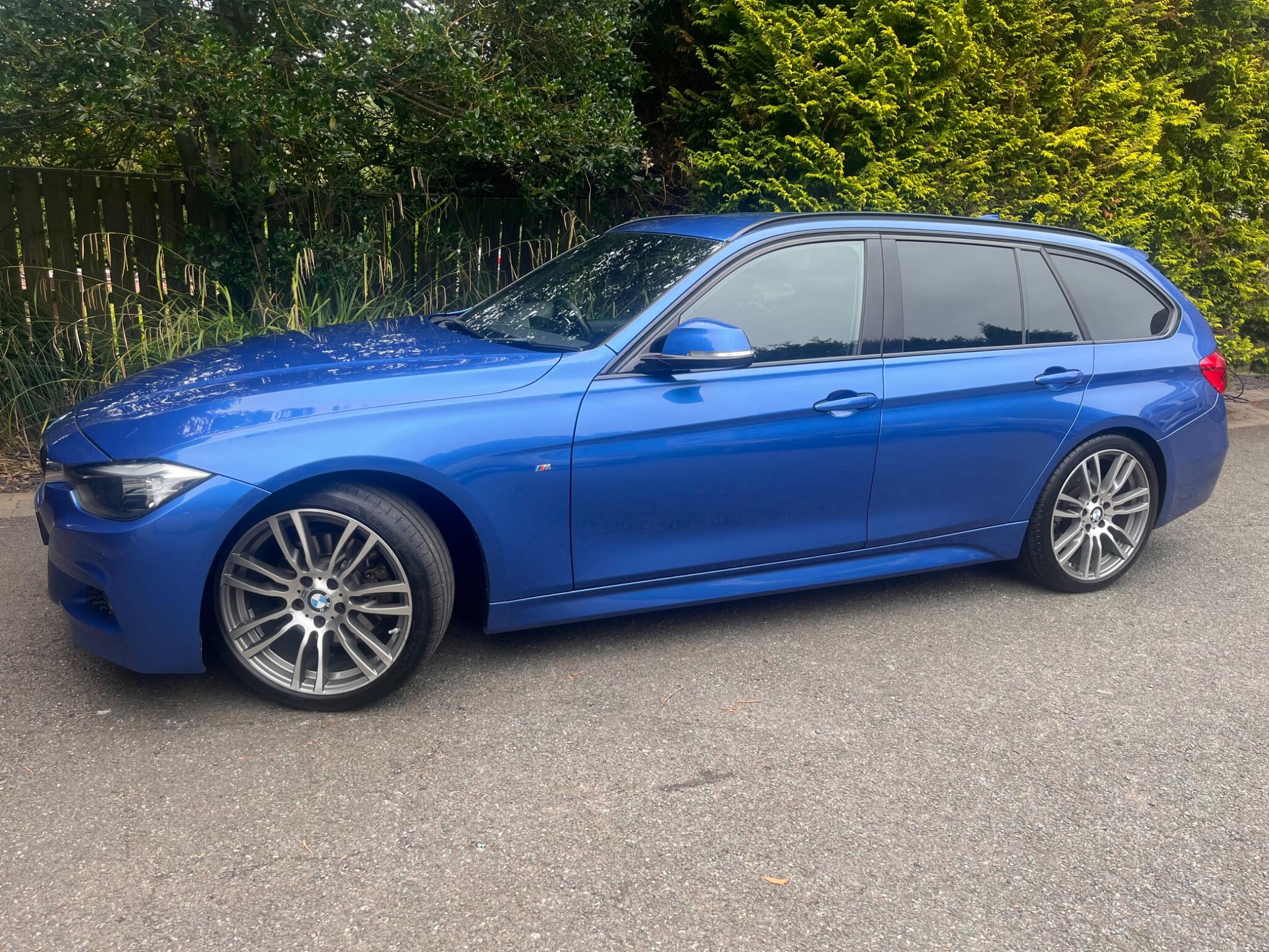 BMW 3 Series view 7