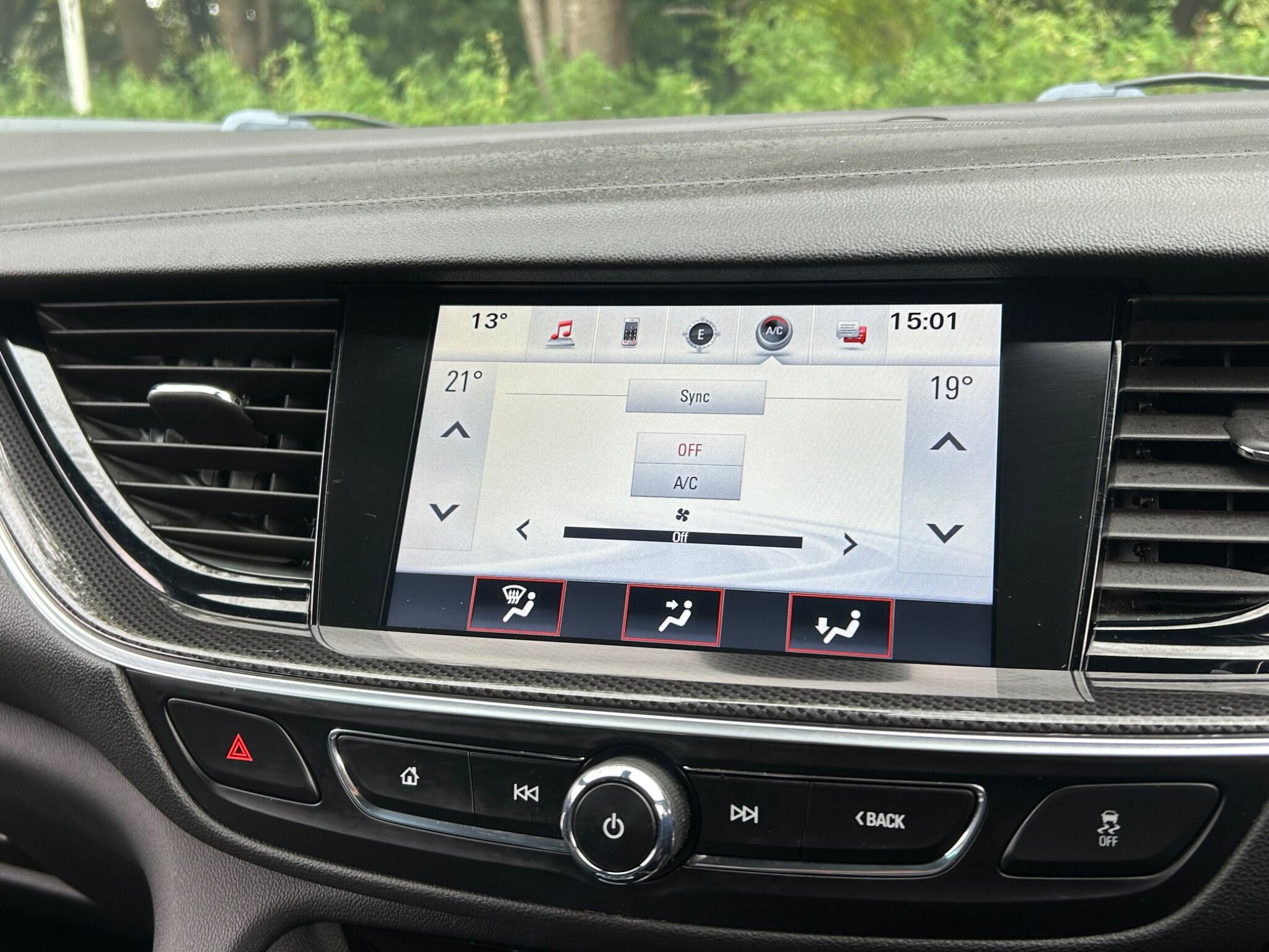 Vauxhall Insignia view 39