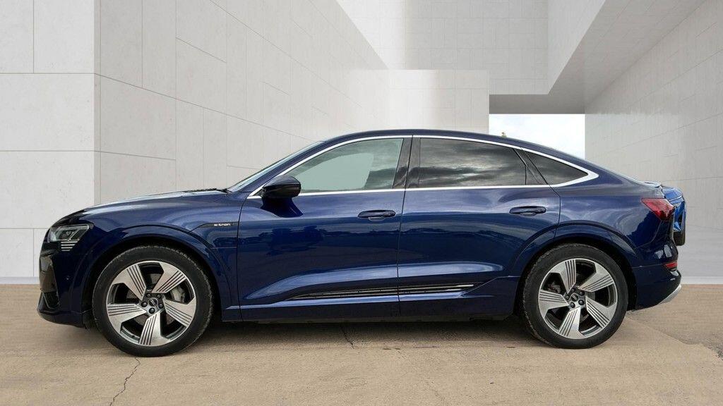 Audi E-Tron view 3