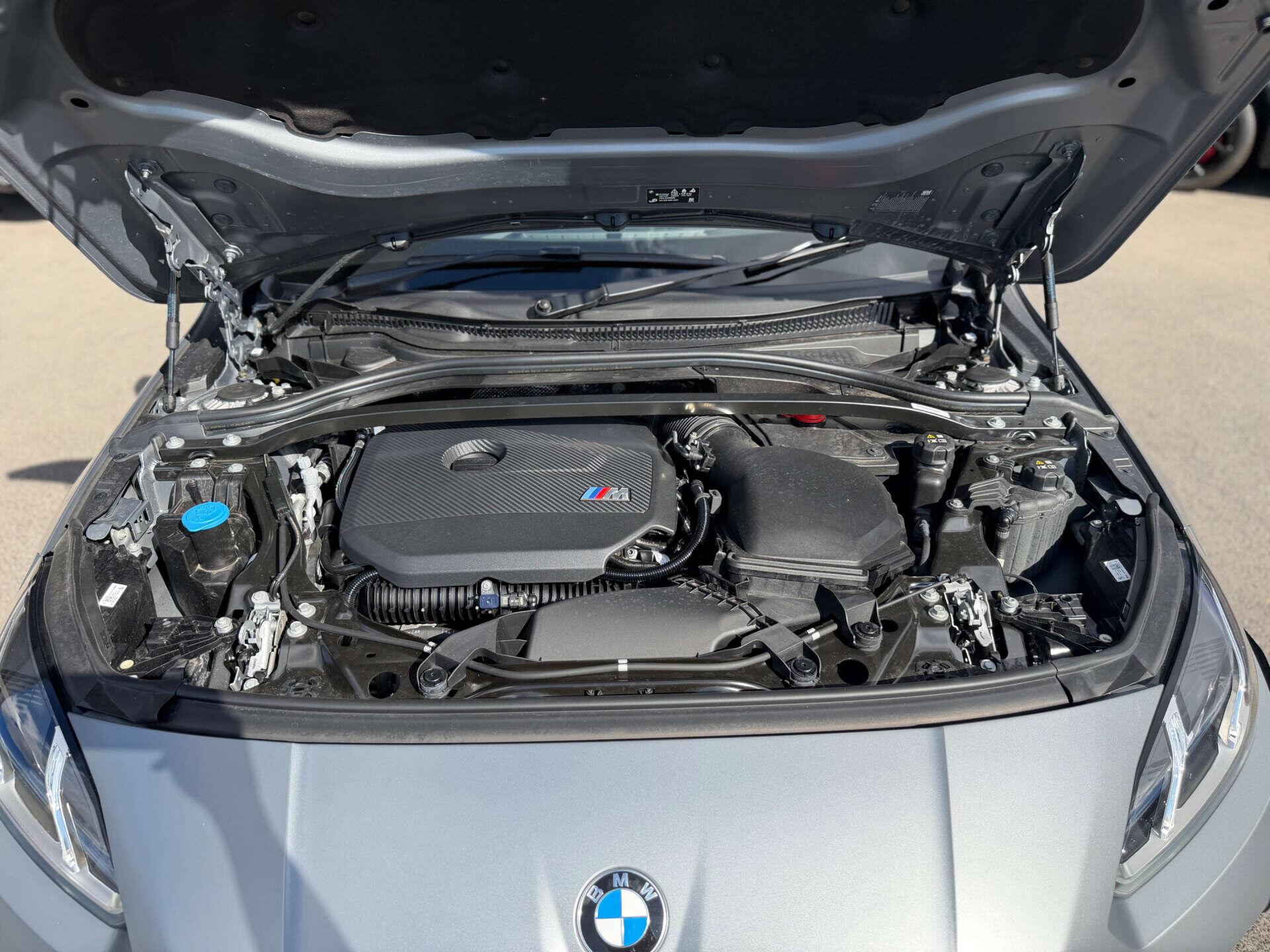 BMW 1 Series view 44
