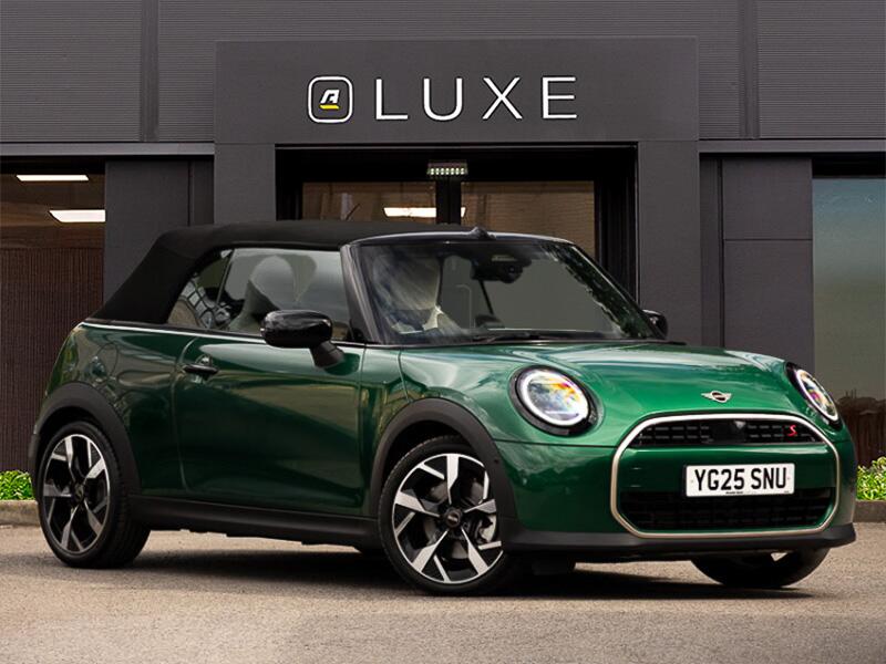 MINI Convertible view 14