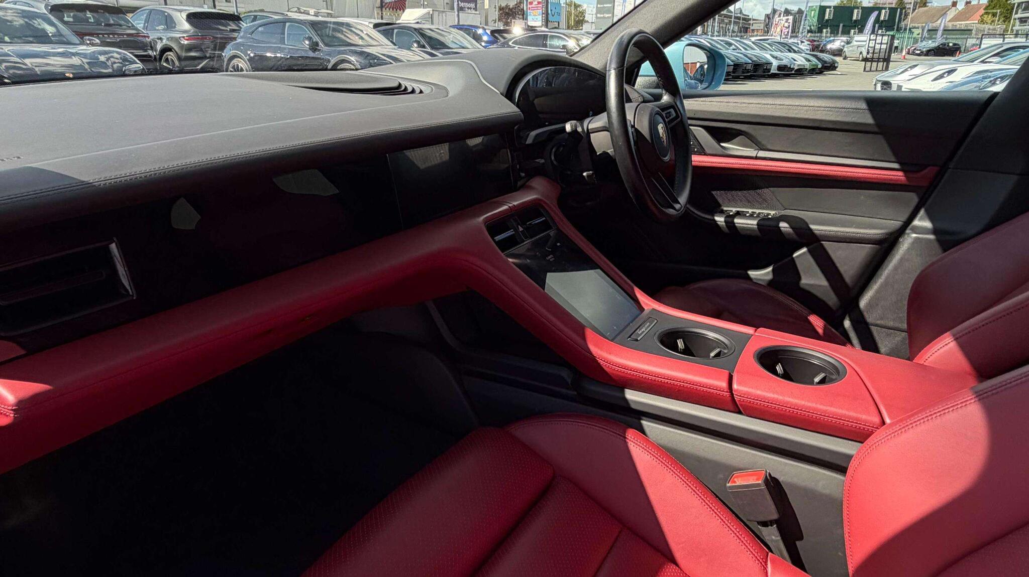 Porsche Taycan view 29