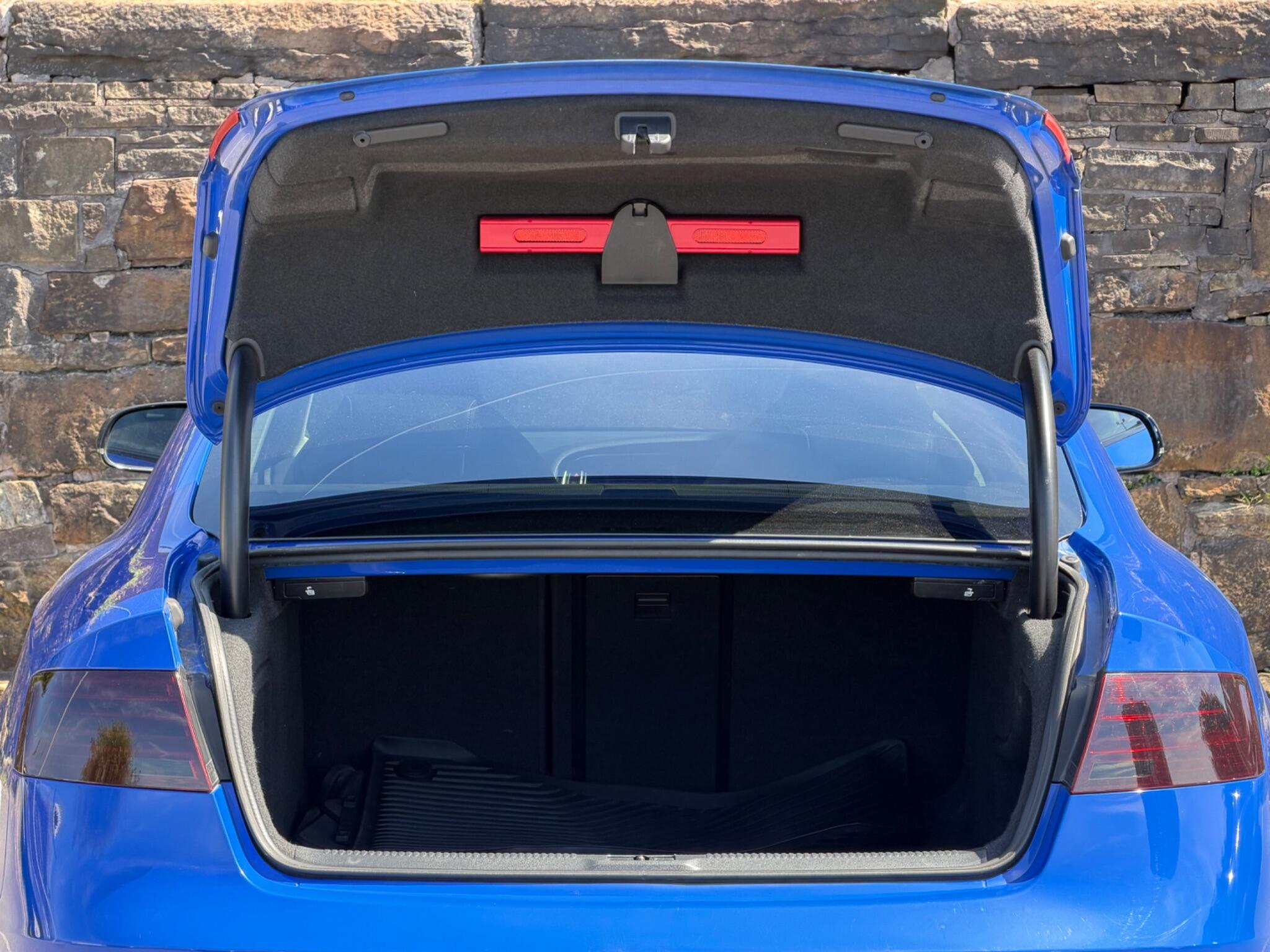 Audi S5 view 21