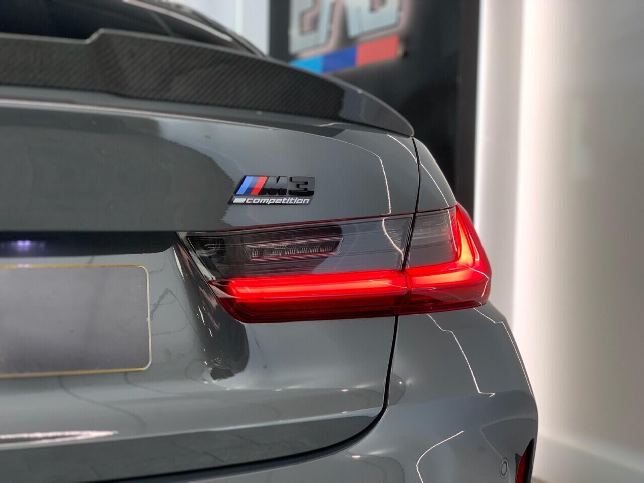 BMW M3 view 9
