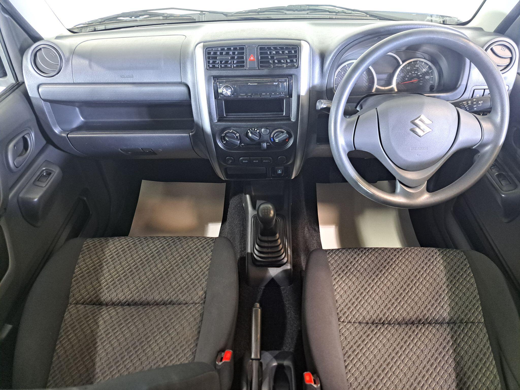 Suzuki Jimny view 11