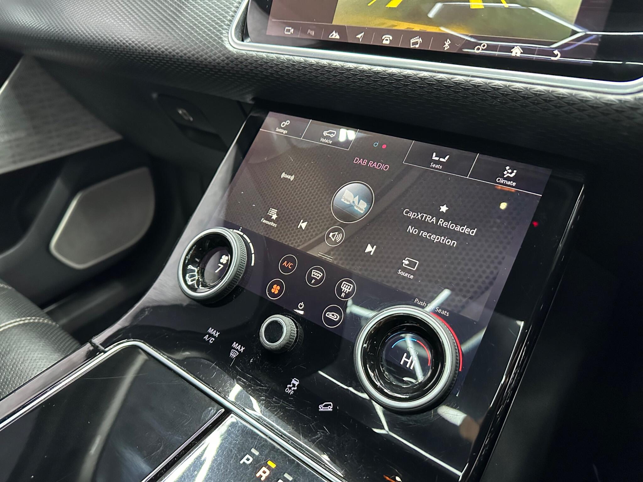 Land Rover Range Rover Velar view 5