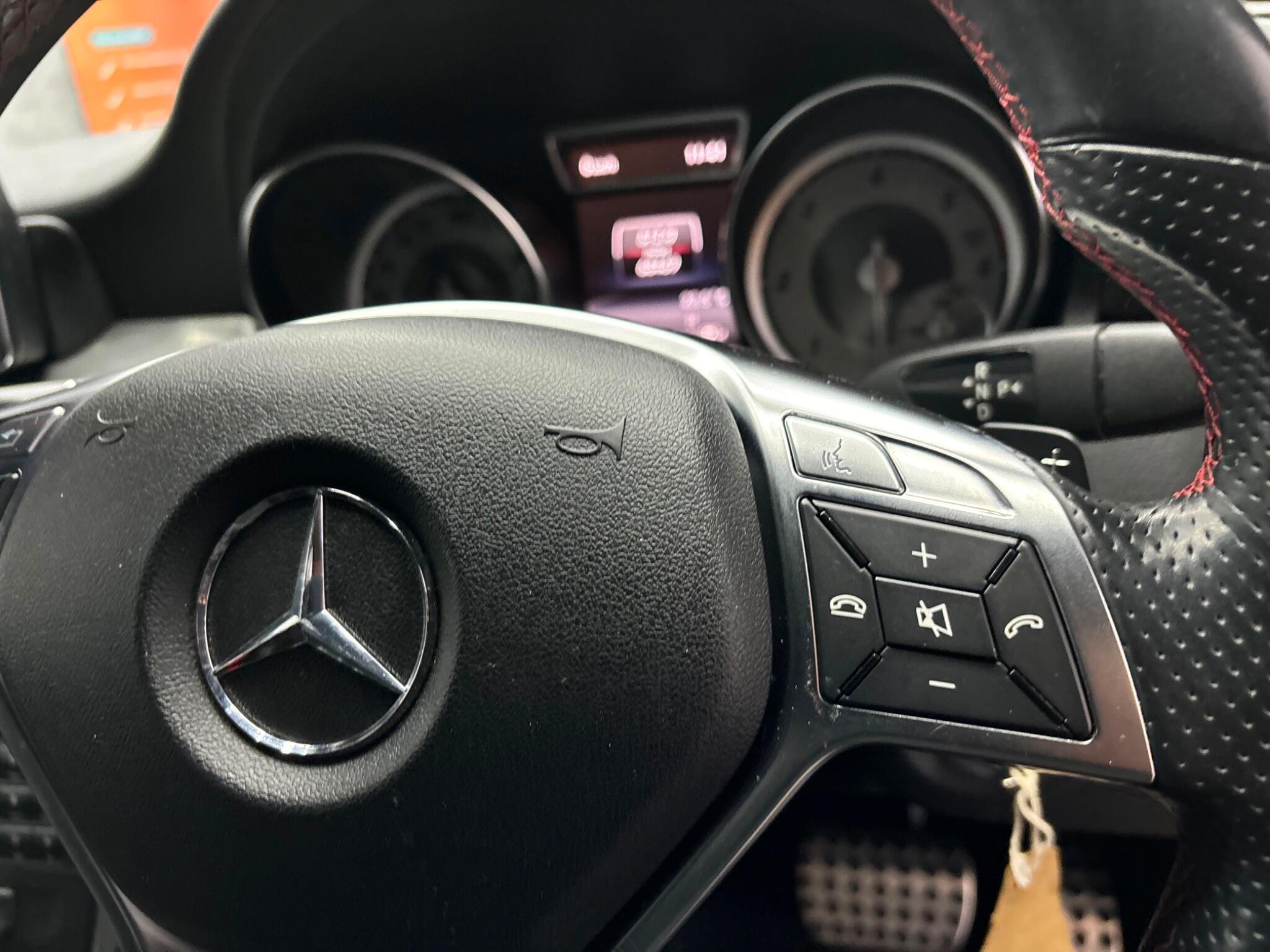 Mercedes-Benz Cla view 13