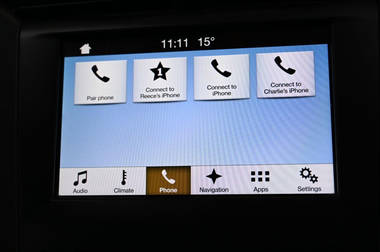 Ford Mondeo view 24