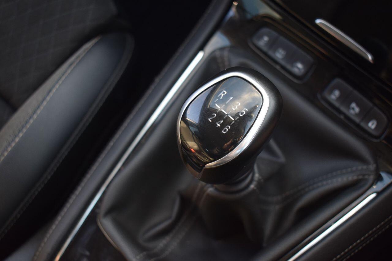 Vauxhall Grandland X view 27
