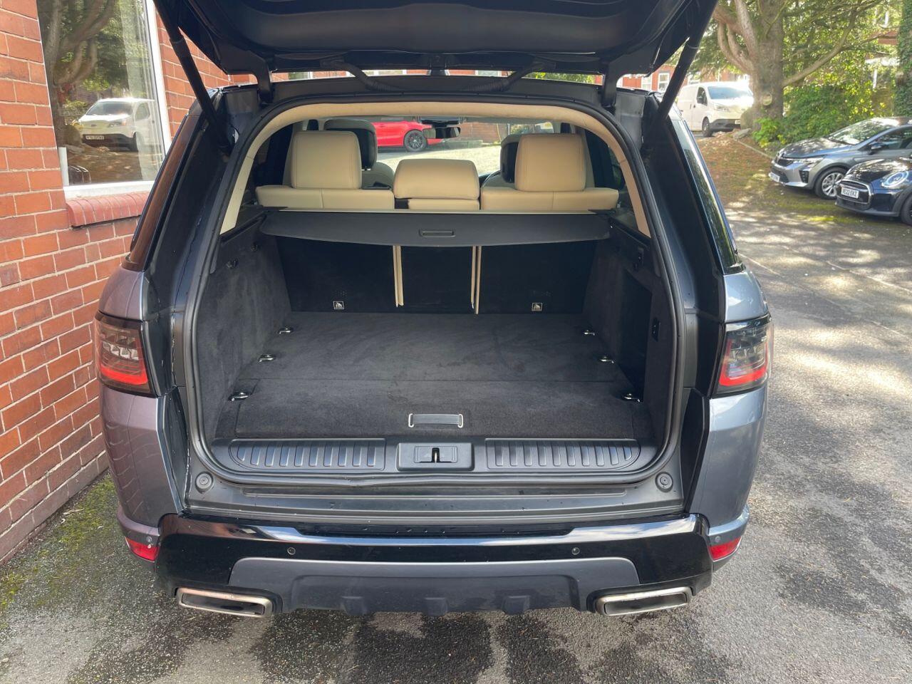 Land Rover Range Rover Sport view 31