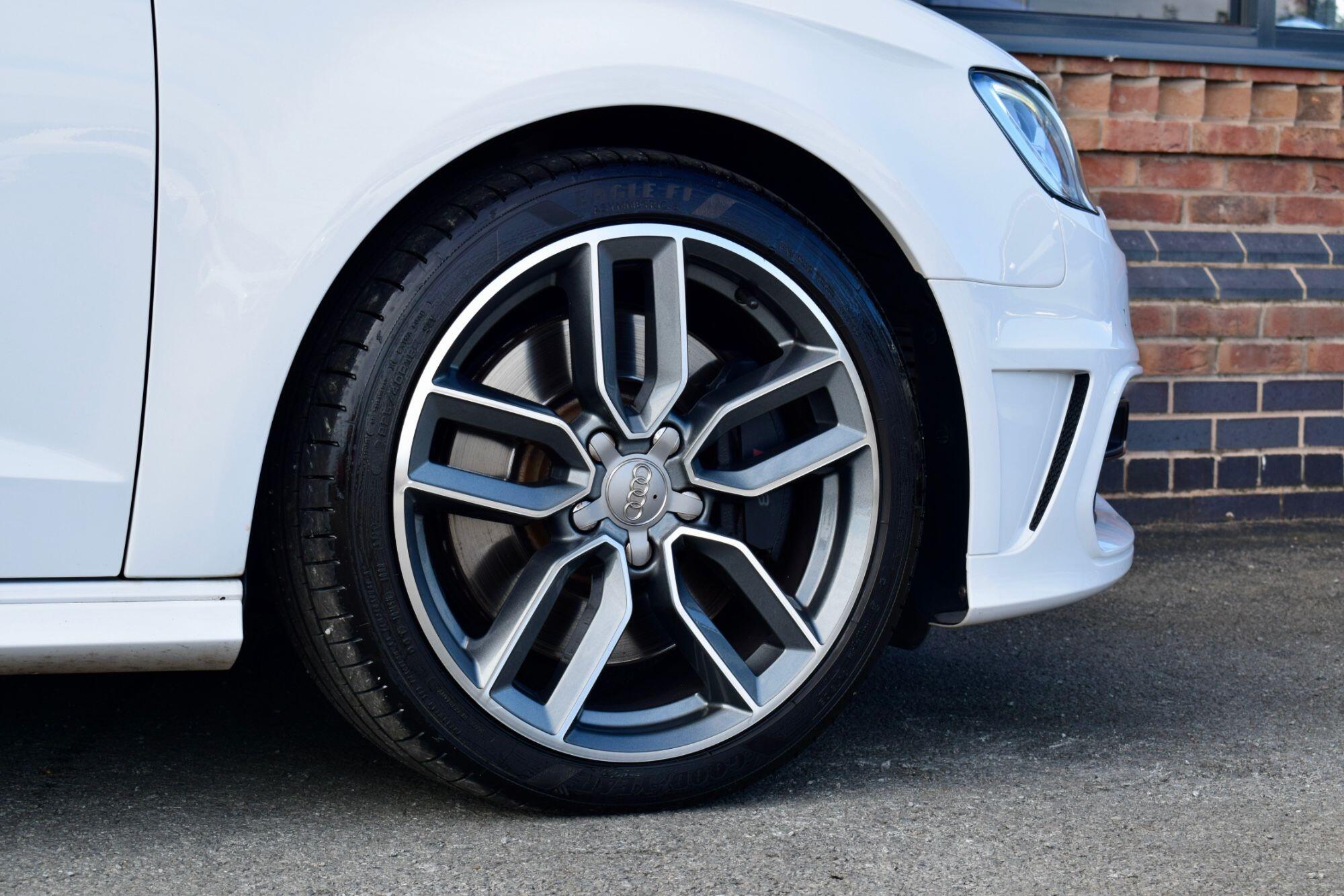 Audi S3 view 47
