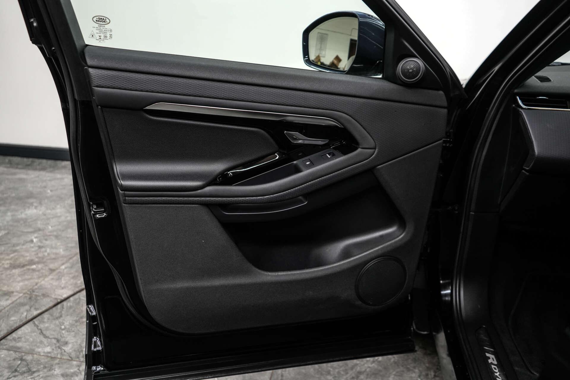 Land Rover Range Rover Evoque view 17