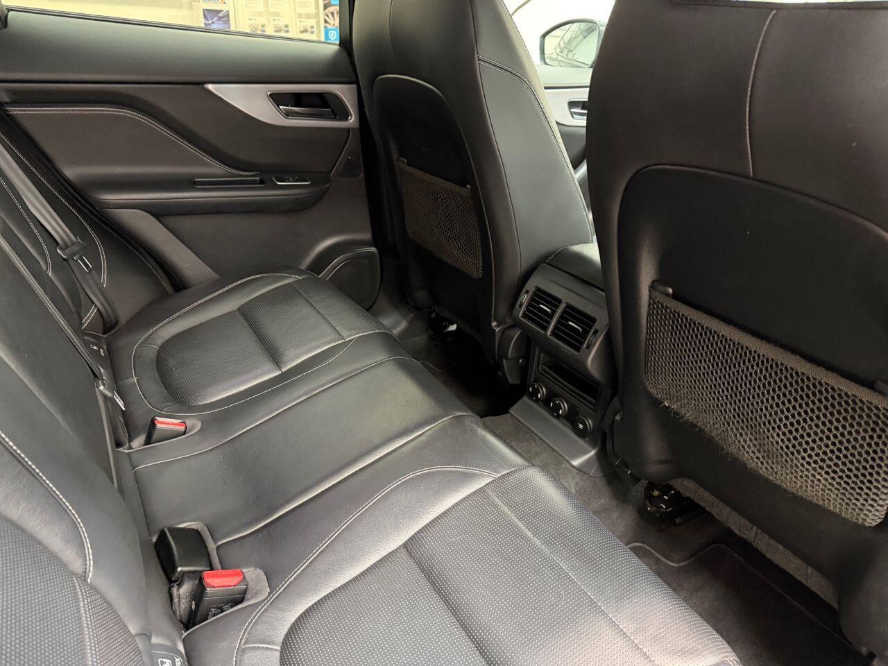 Jaguar F-Pace view 36