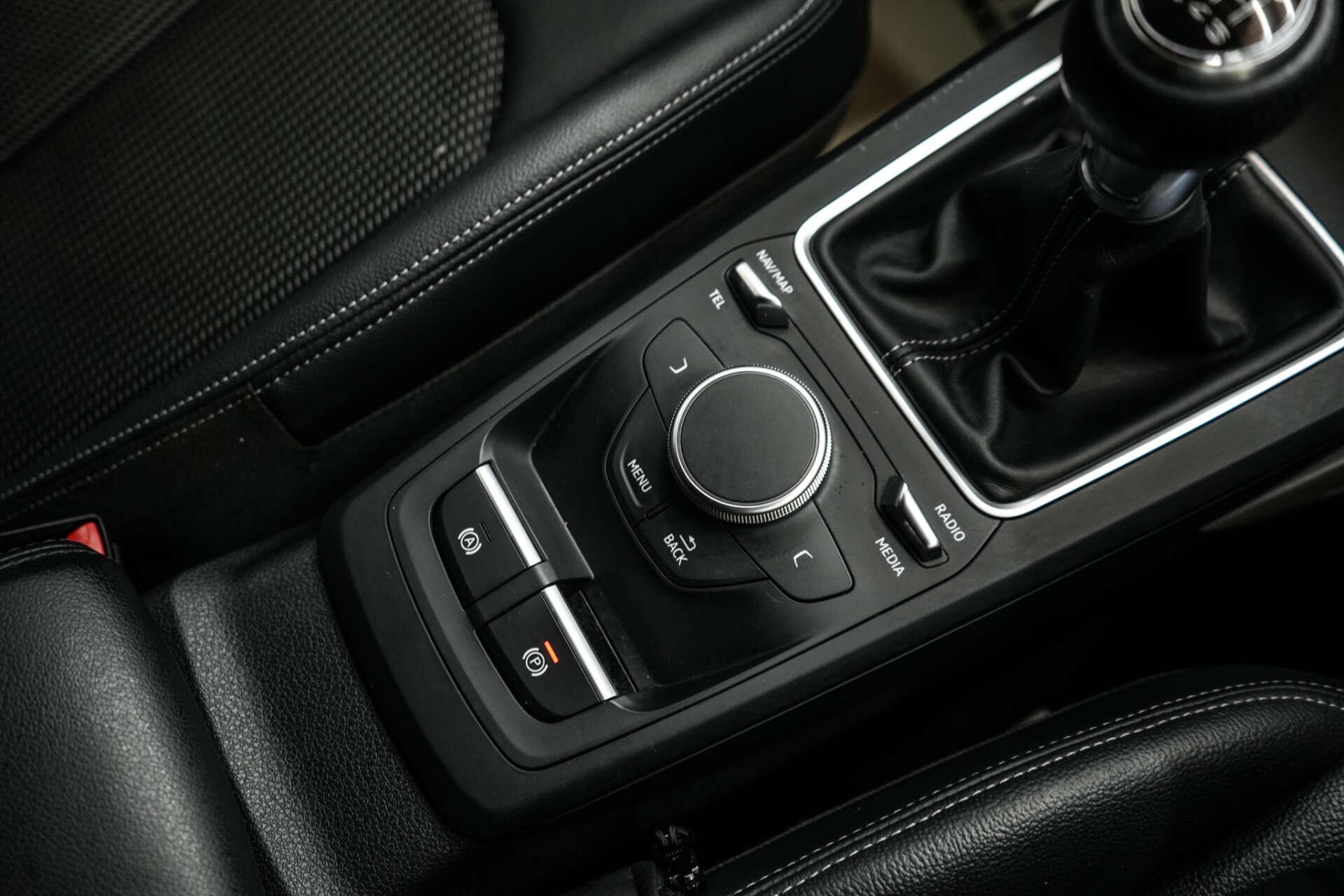 Audi Q2 view 39