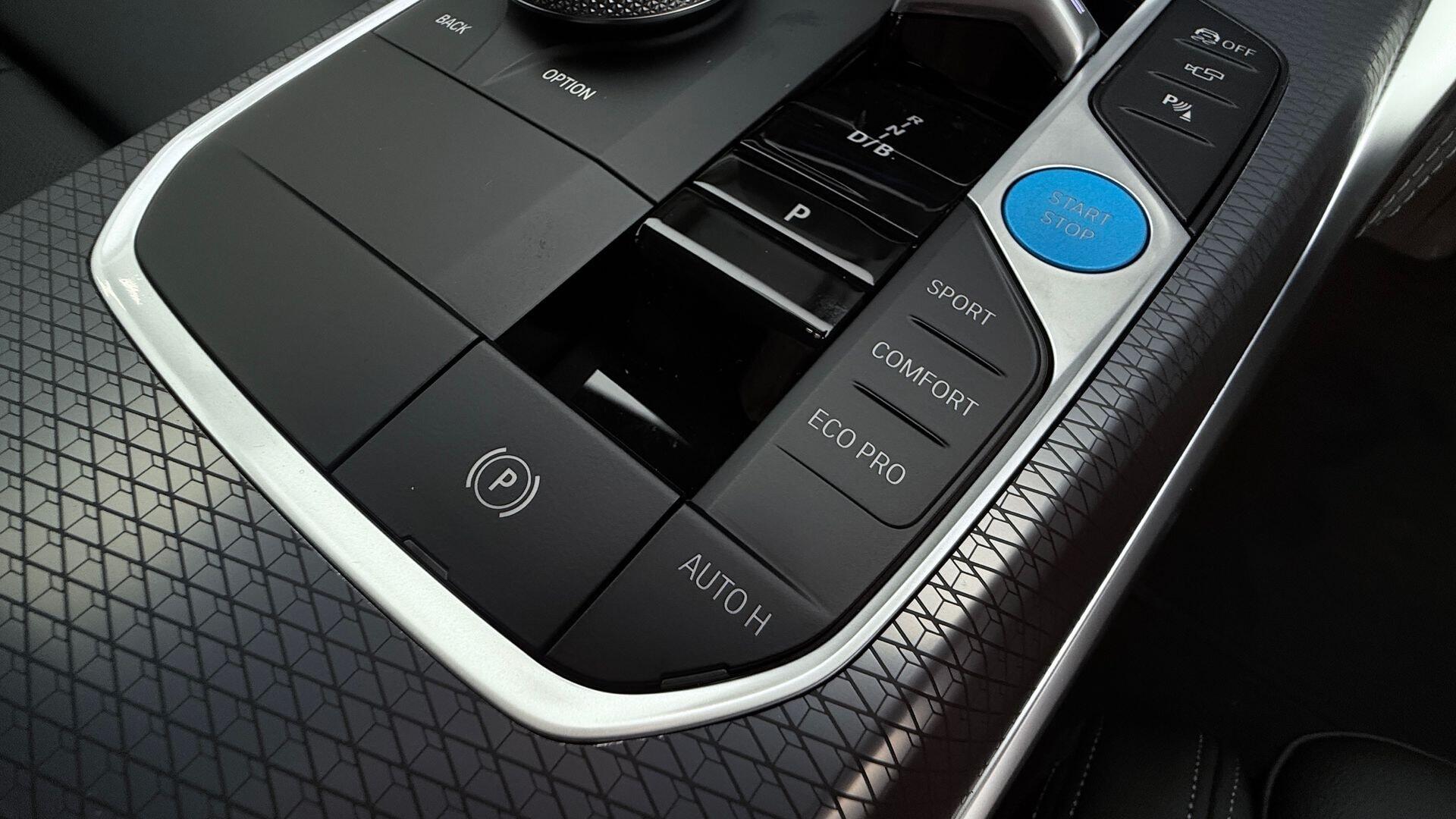 BMW I4 view 20