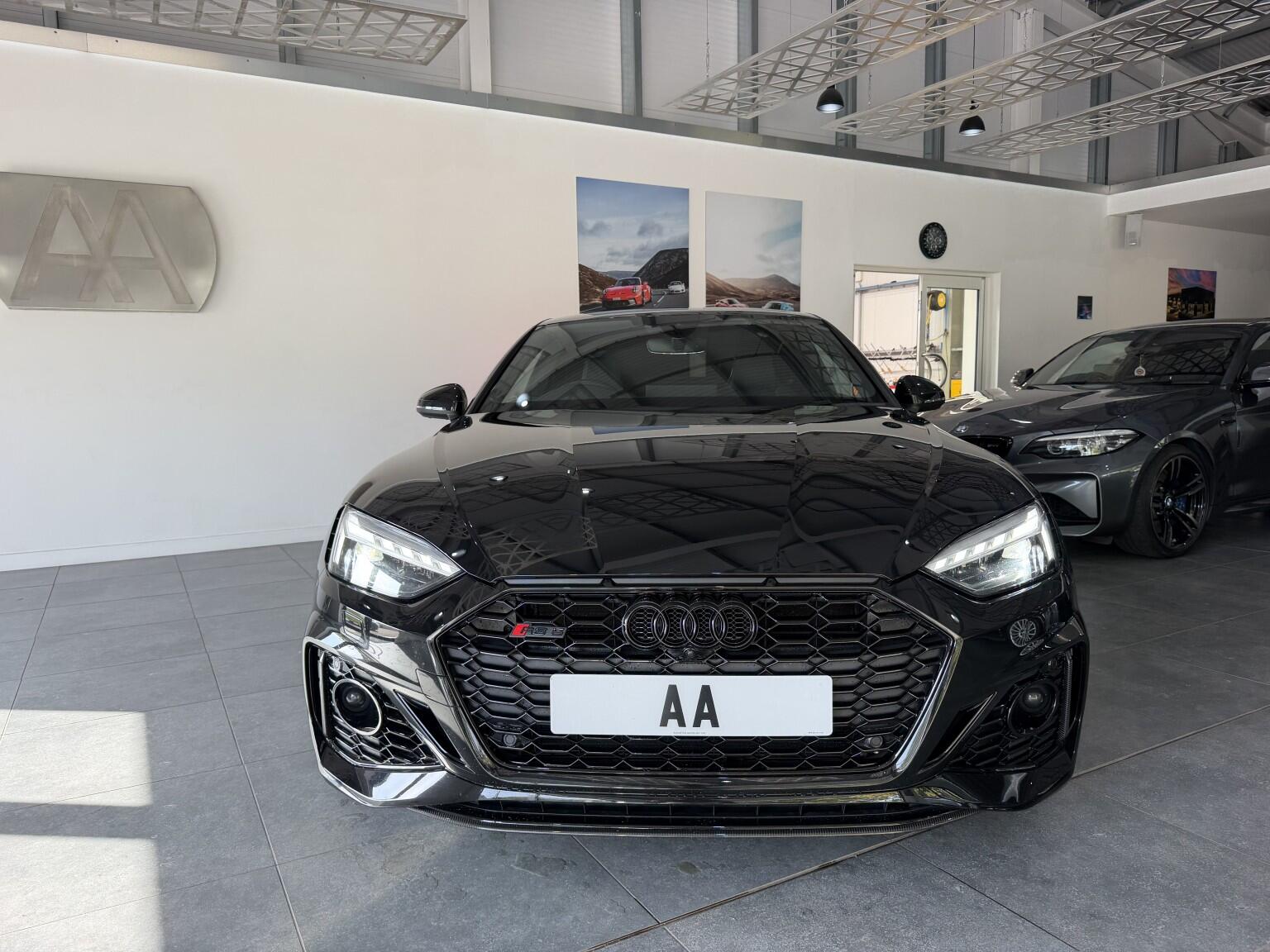 Audi RS5 view 25