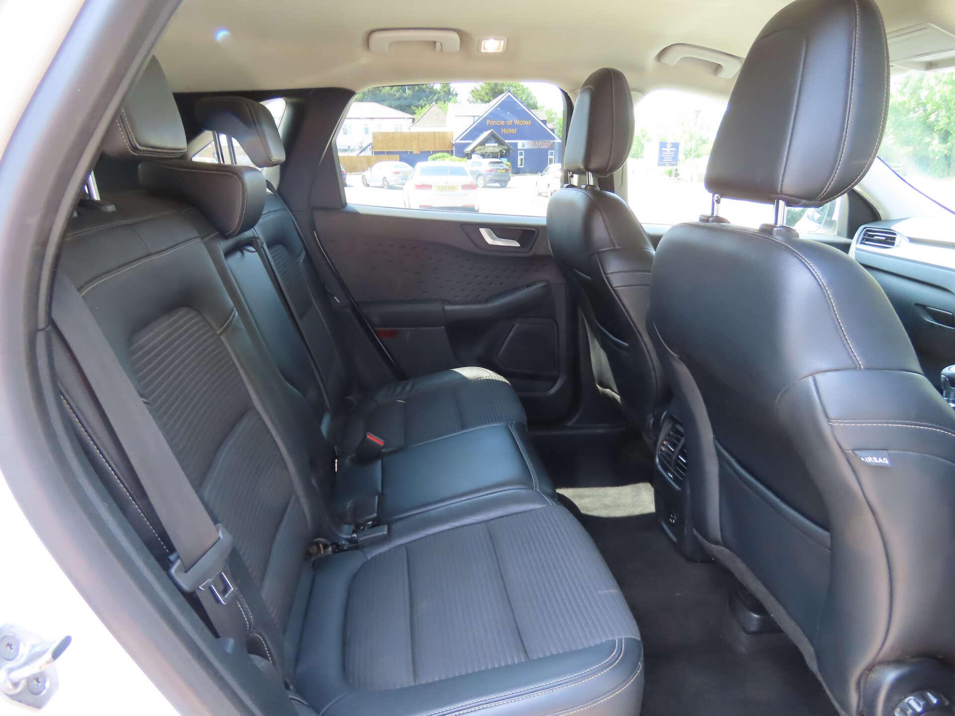 Ford Kuga view 8