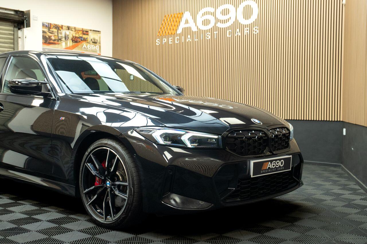 BMW 3 Series view 12