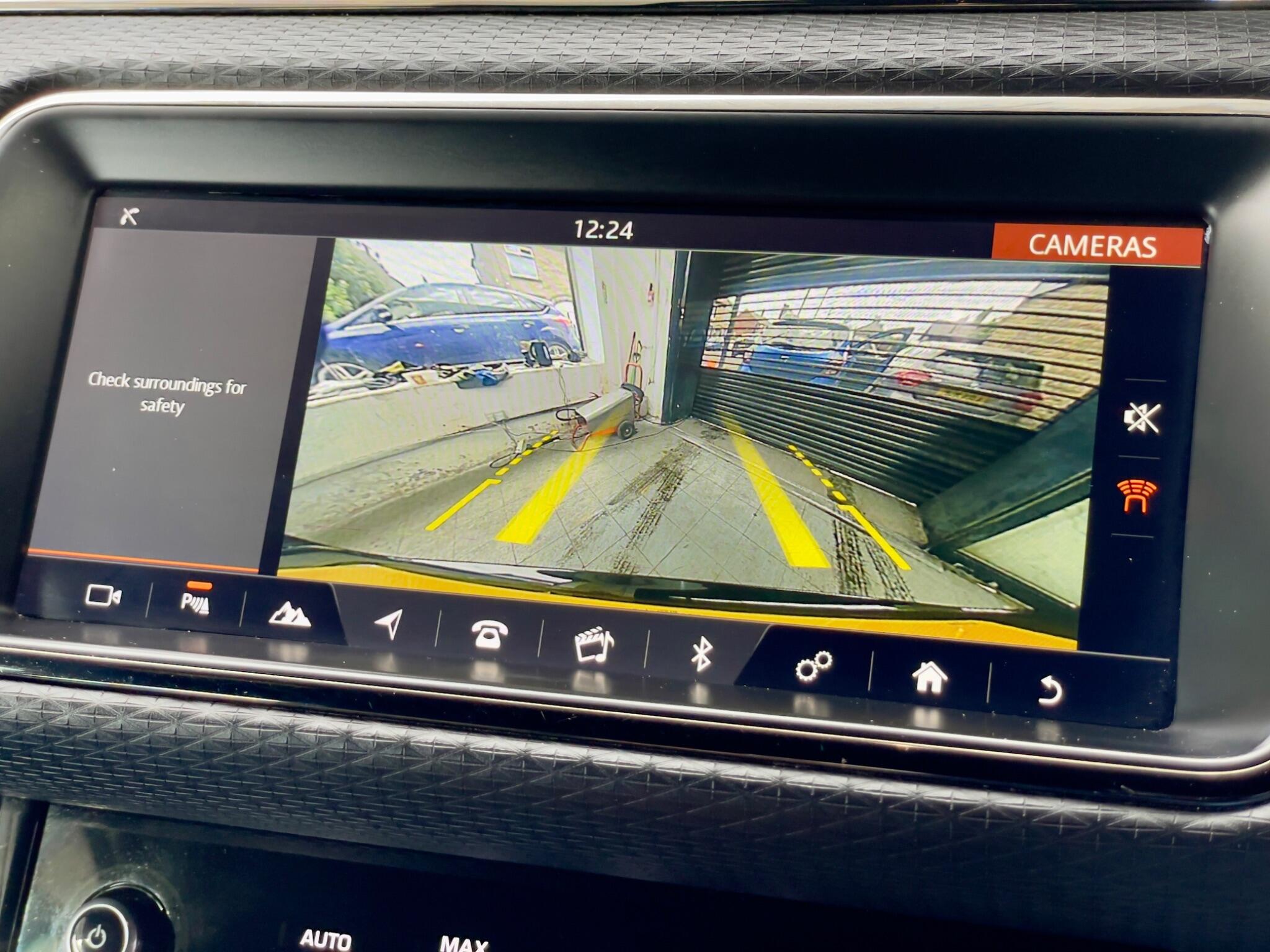 Land Rover Range Rover Evoque view 10