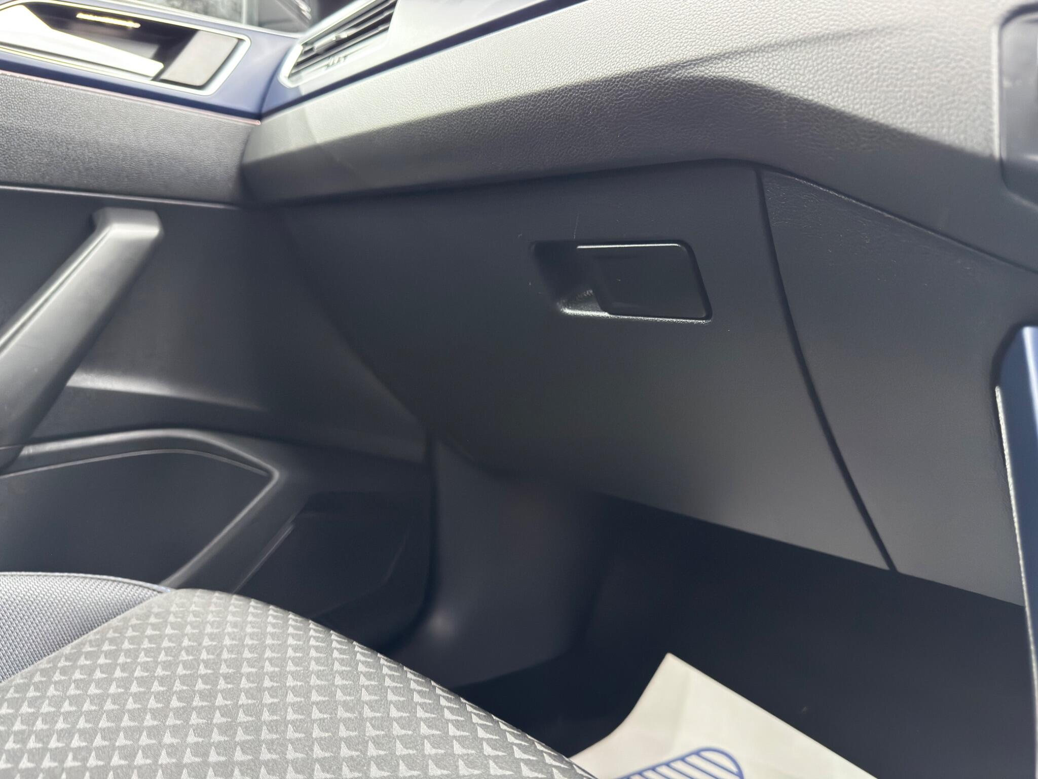 Volkswagen Polo view 35