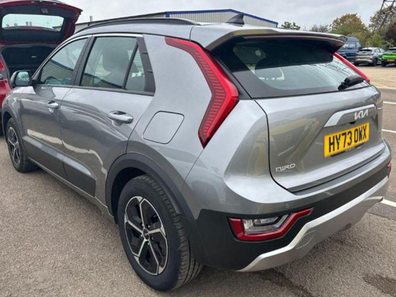Kia Niro view 3