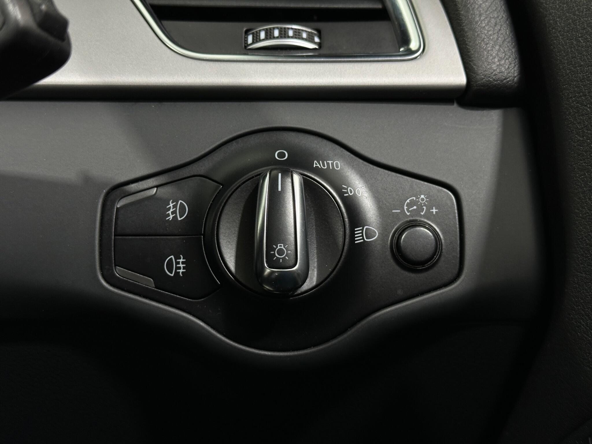 Audi S5 view 18