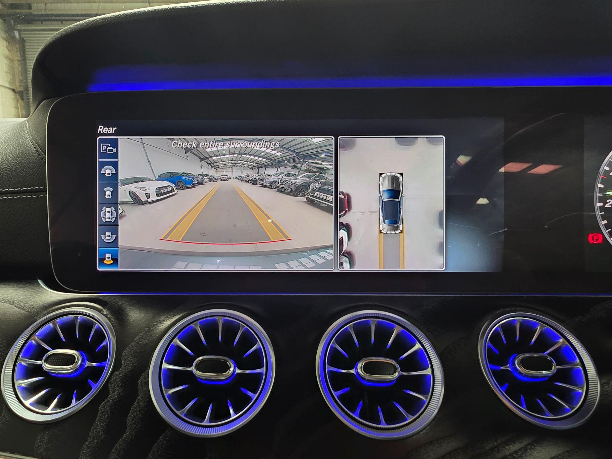 Mercedes-Benz E Class view 12