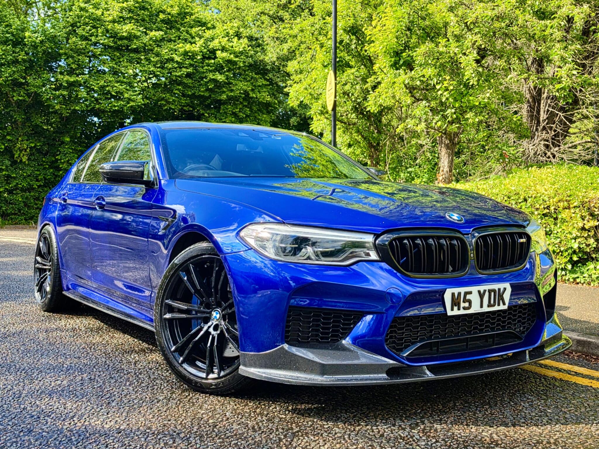 BMW M5 view 17