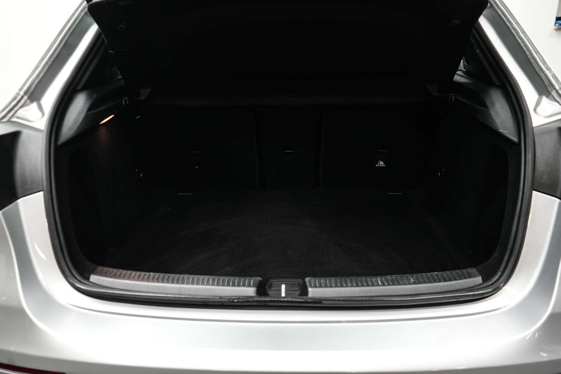 Mercedes-Benz A Class view 14