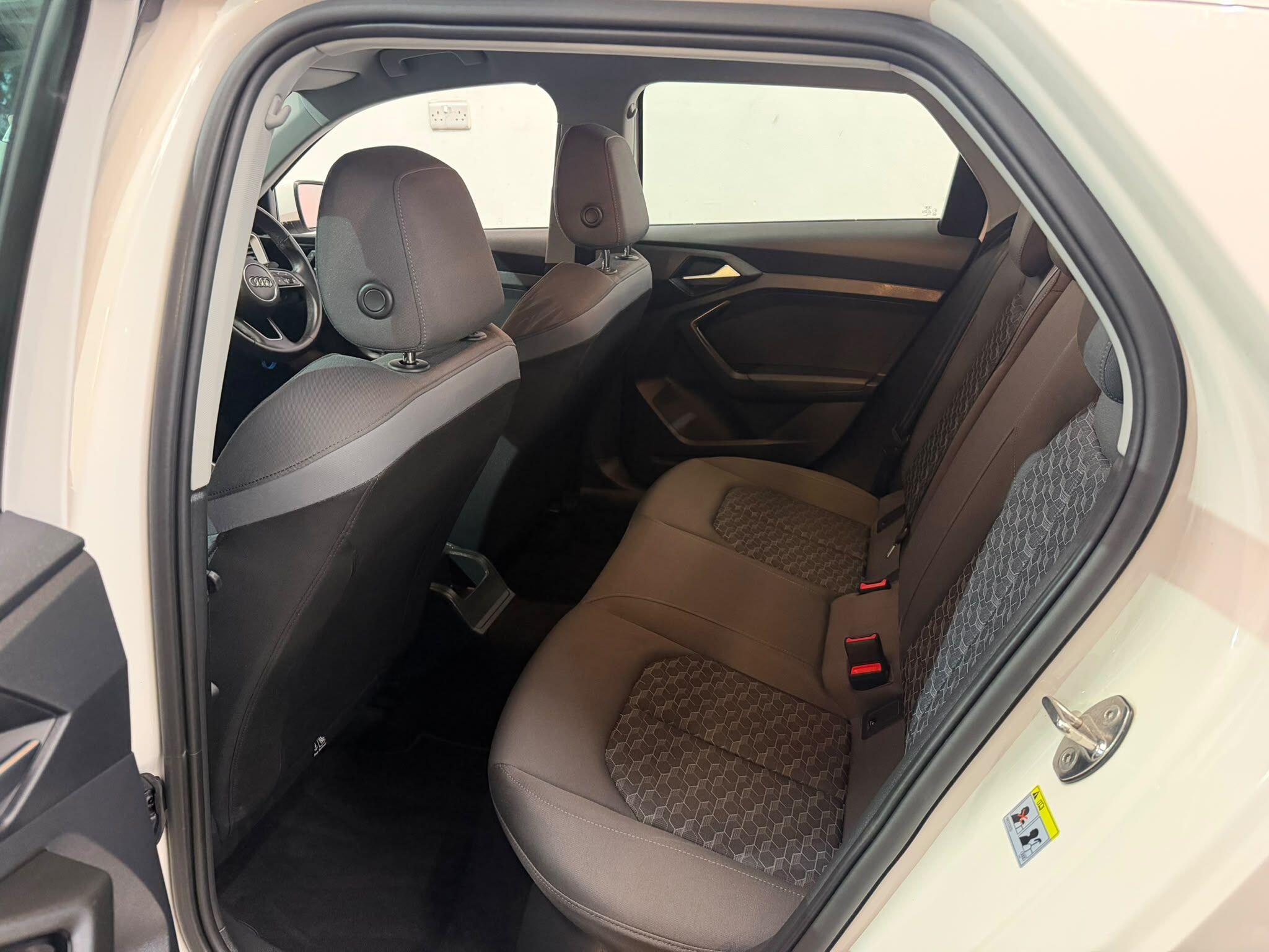 Audi A1 view 23