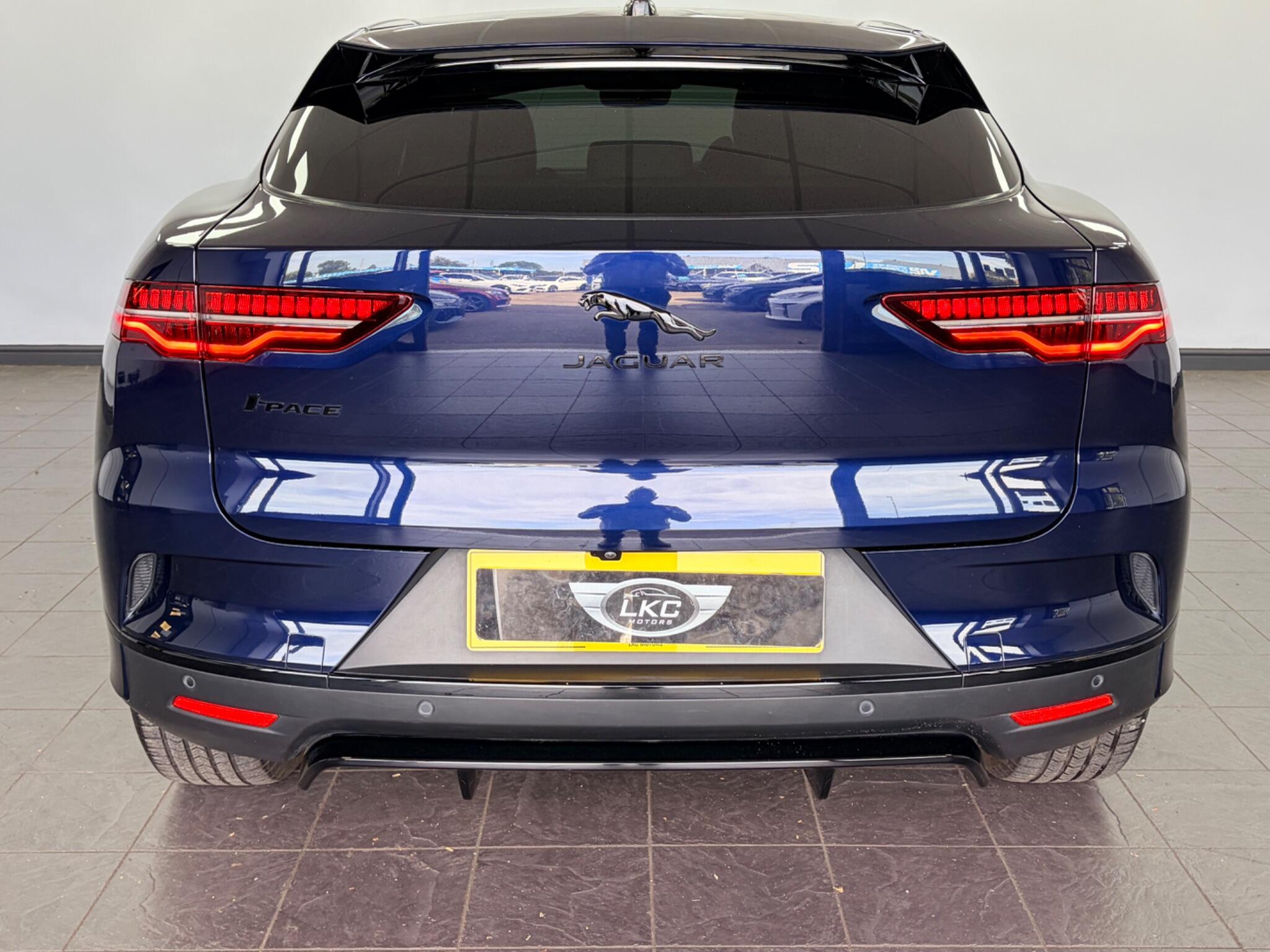 Jaguar I-Pace view 5