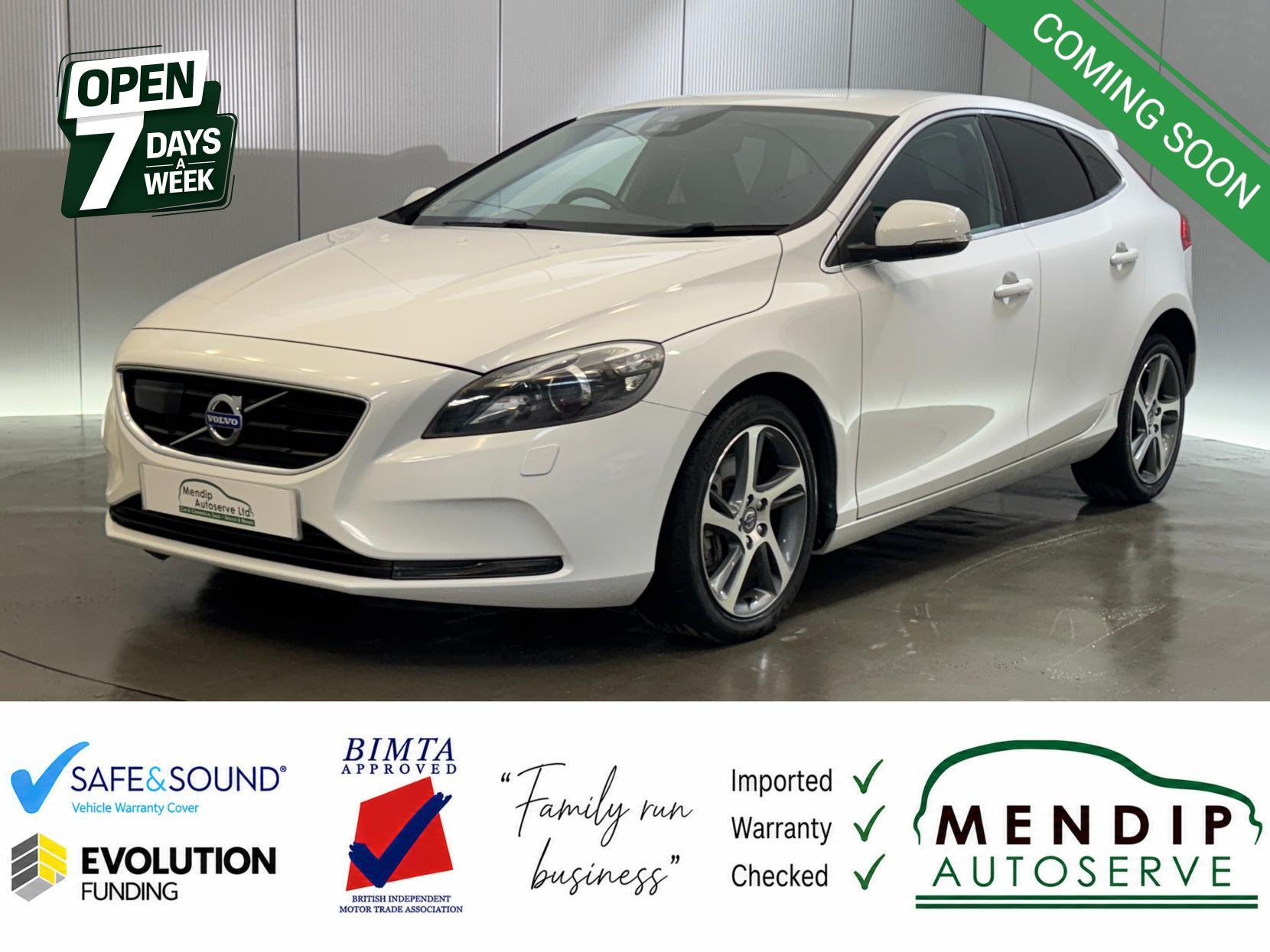 Volvo V40 main image