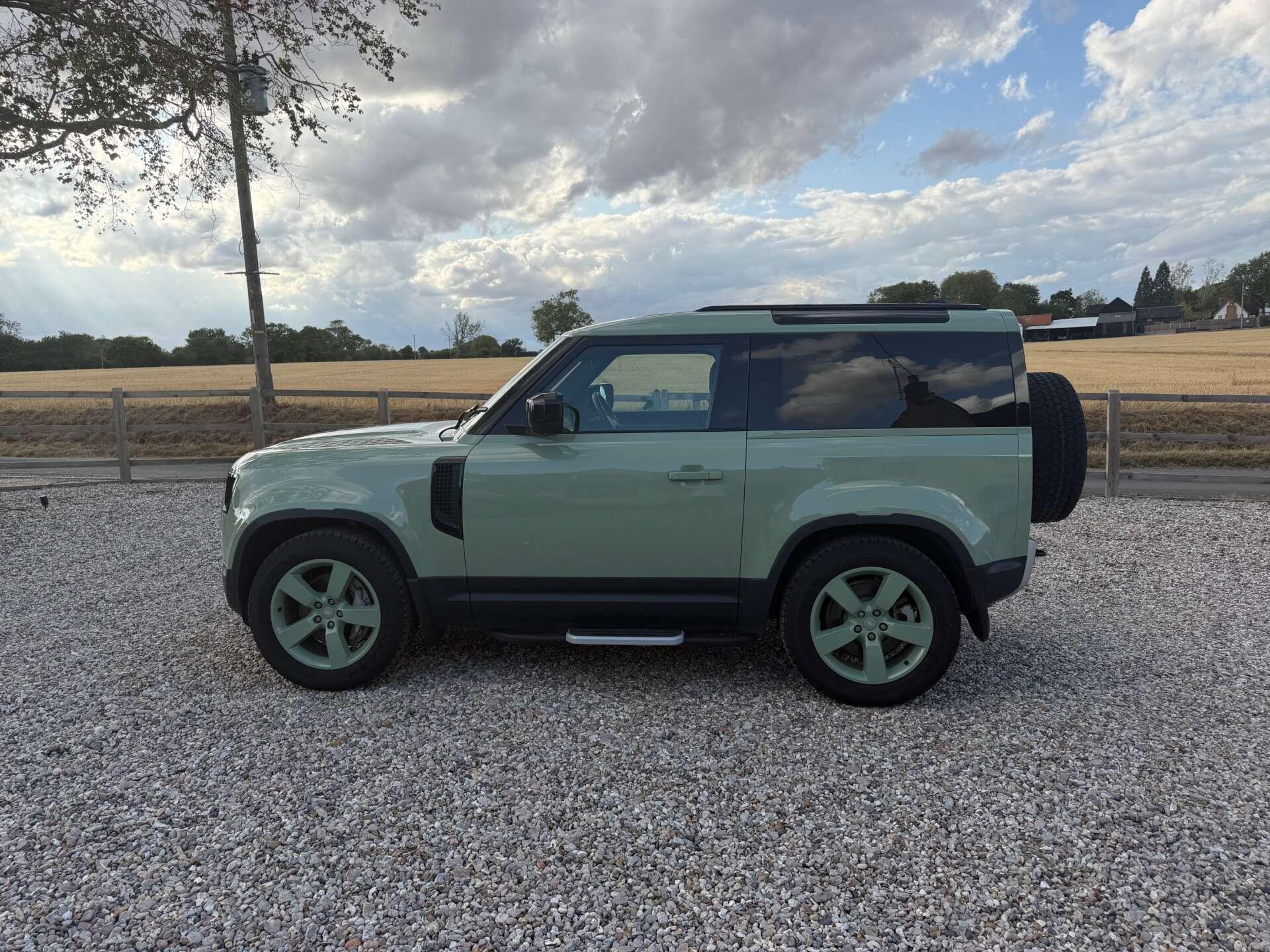 Land Rover Defender view 6