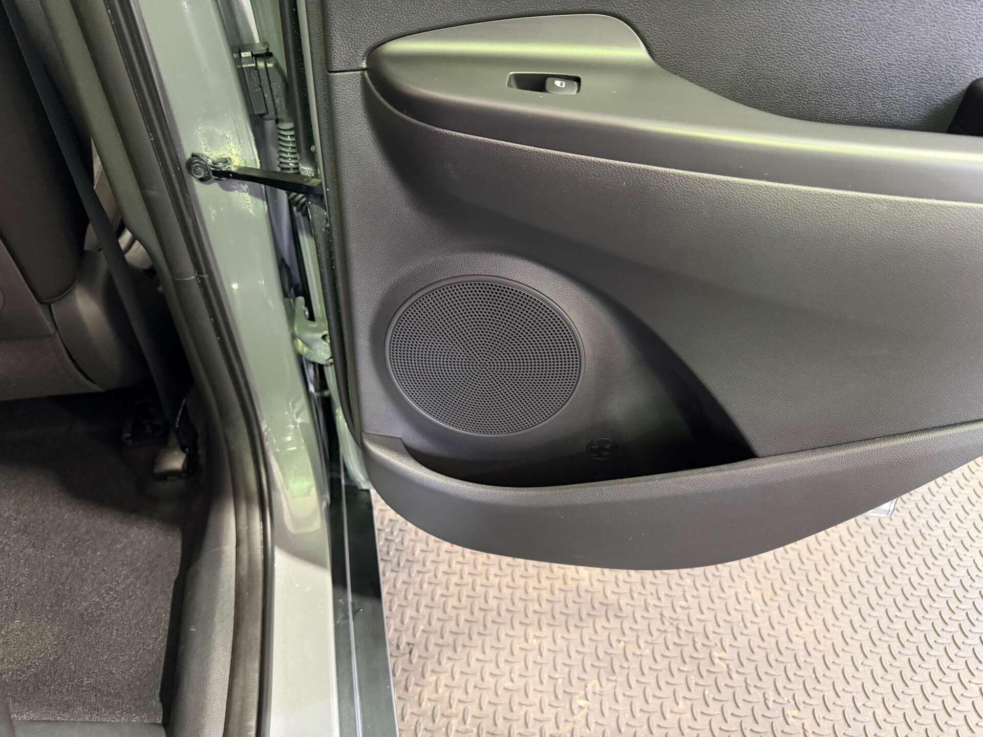 Hyundai Kona view 47