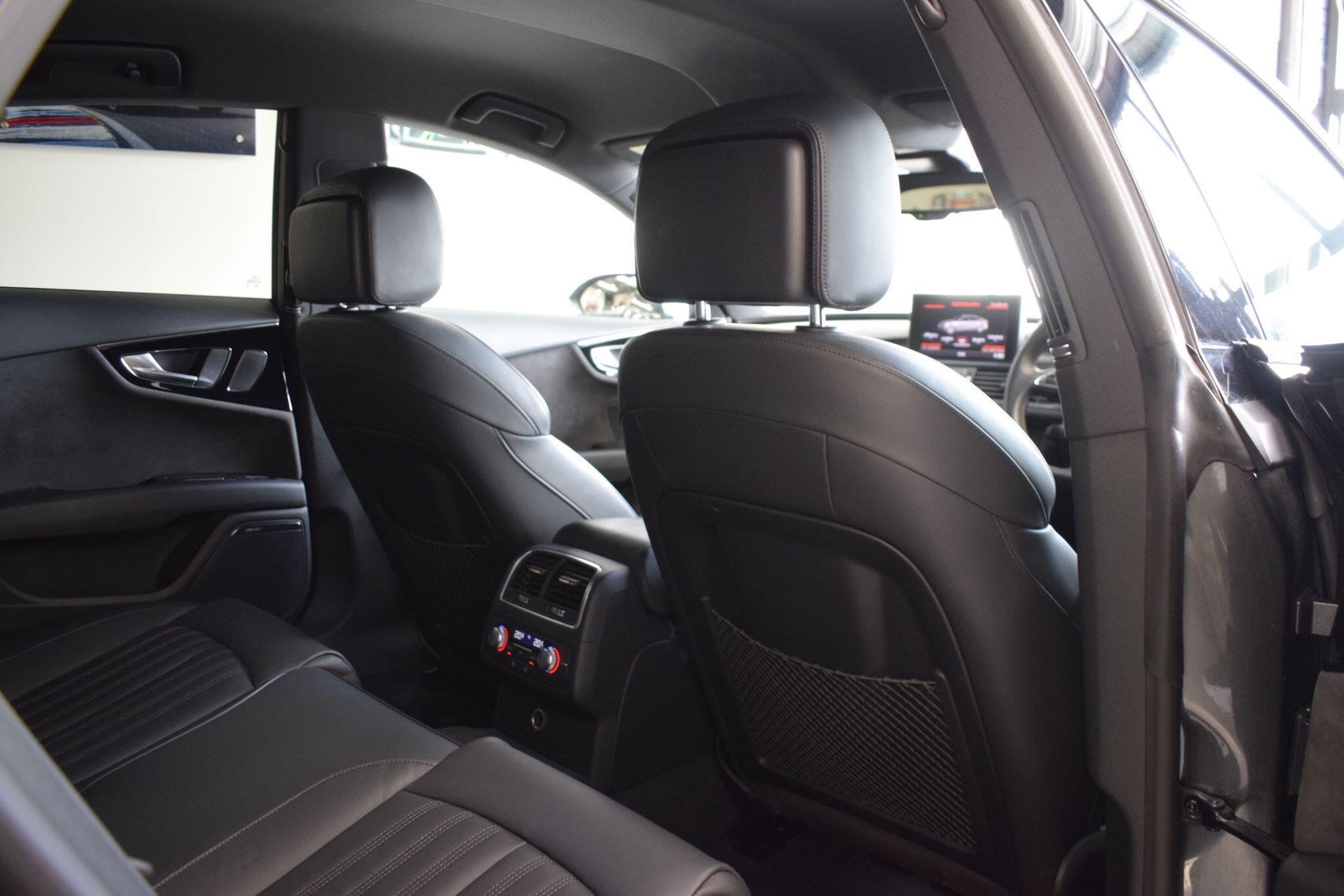 Audi A7 view 26