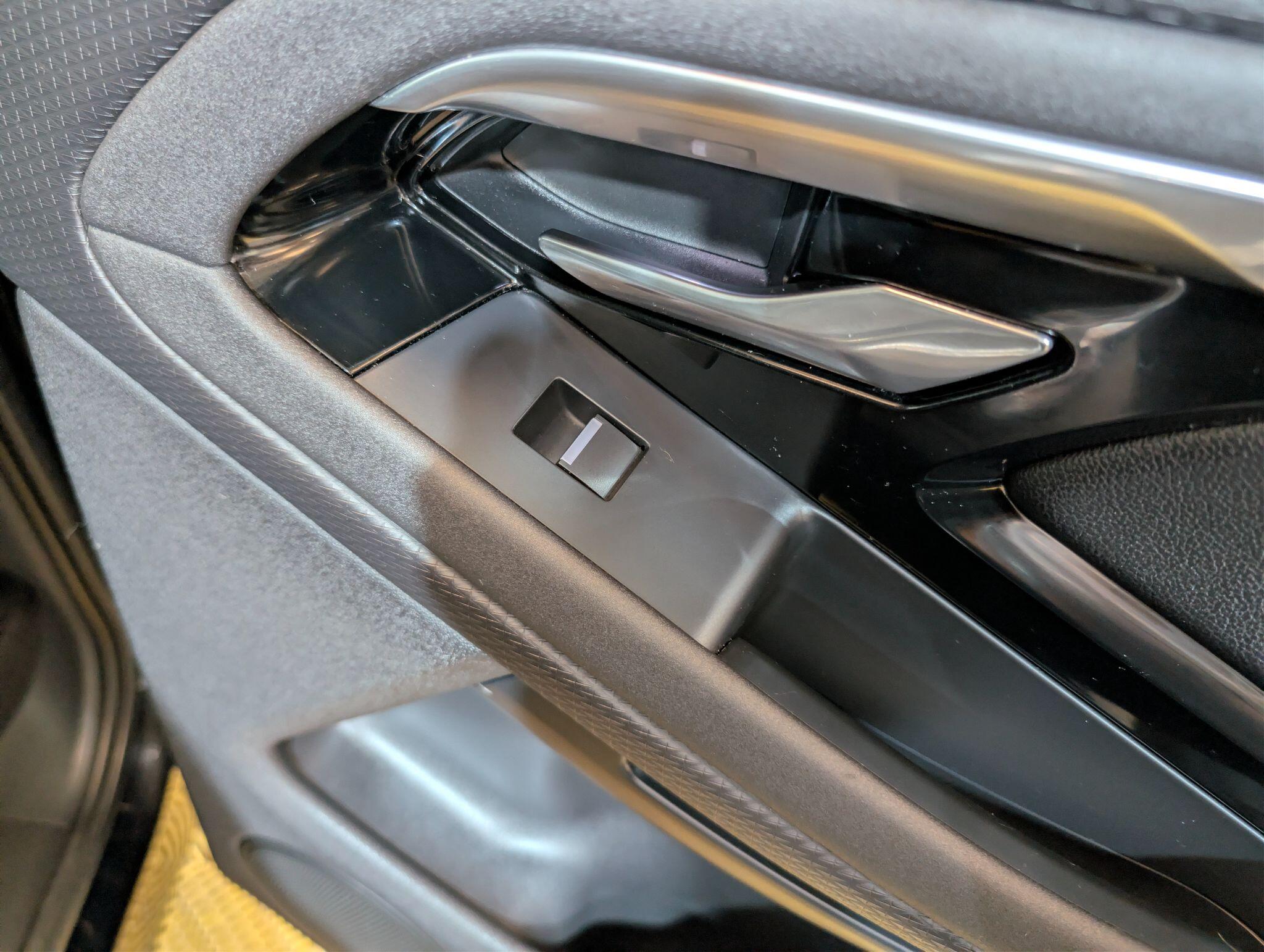 Land Rover Range Rover Evoque view 42
