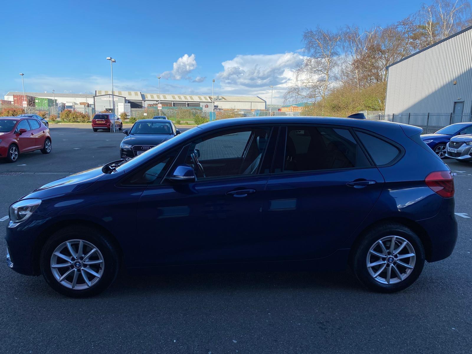 BMW 2 Series Active Tourer view 2