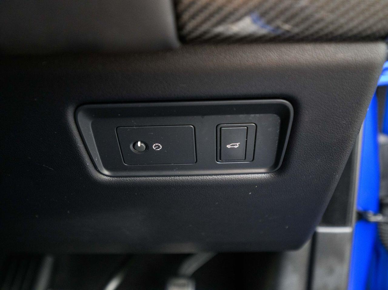 Land Rover Range Rover Sport view 30