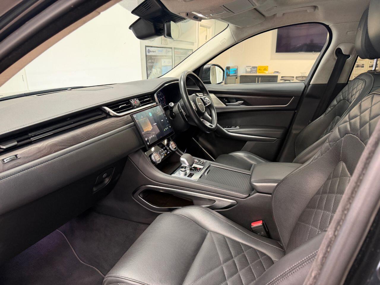 Jaguar F-Pace view 14