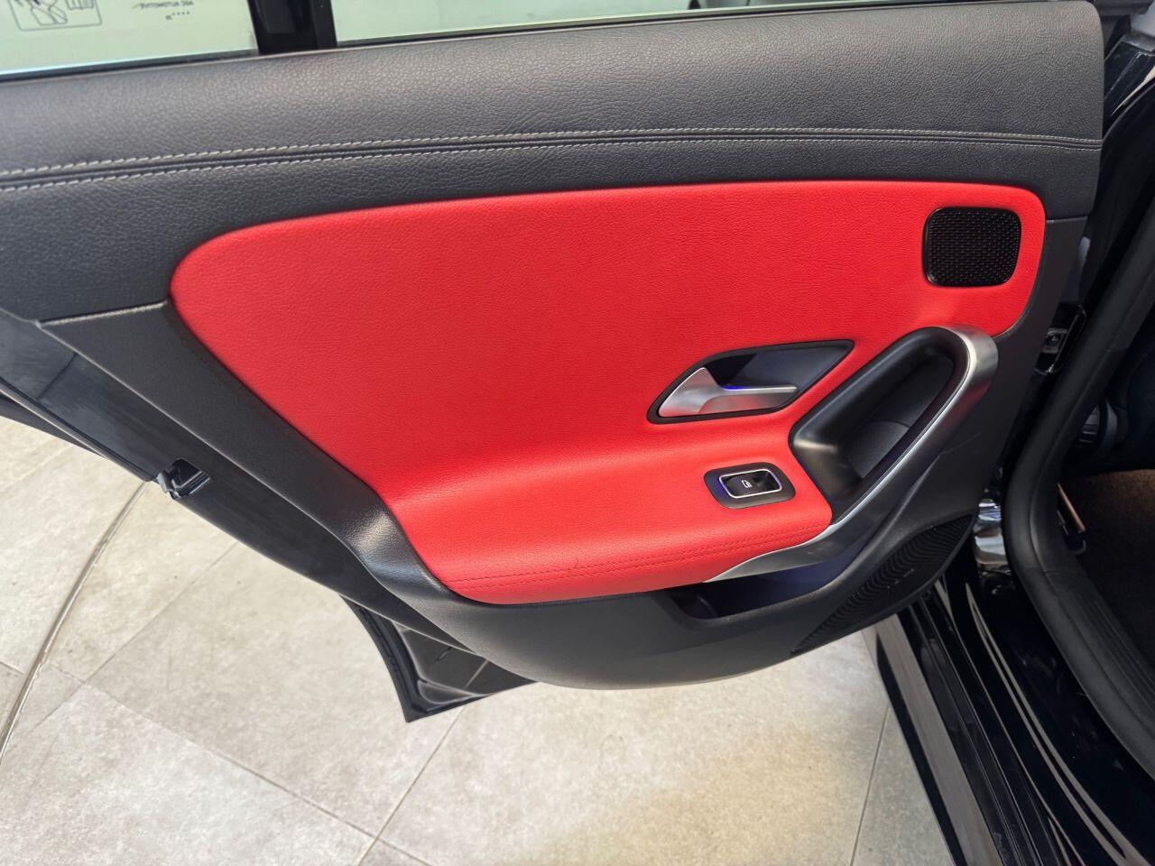 Mercedes-Benz Cla view 72