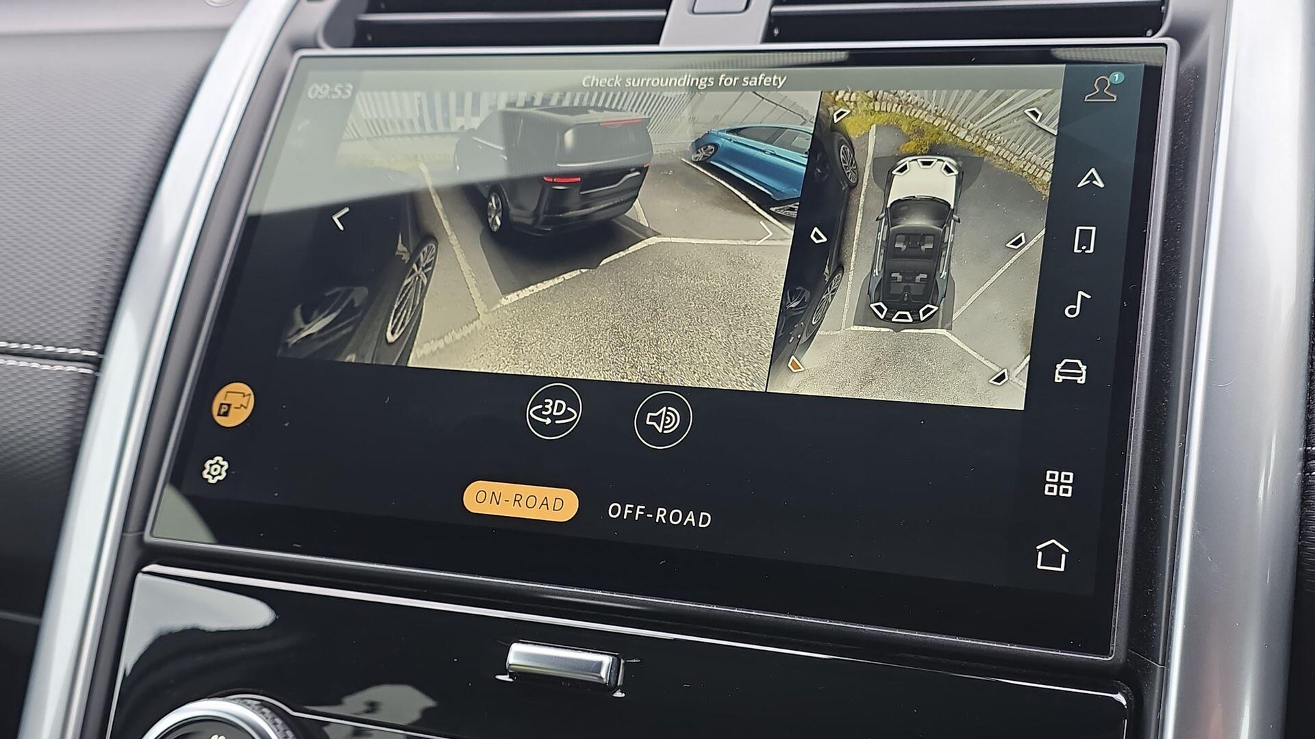 Land Rover Discovery view 25