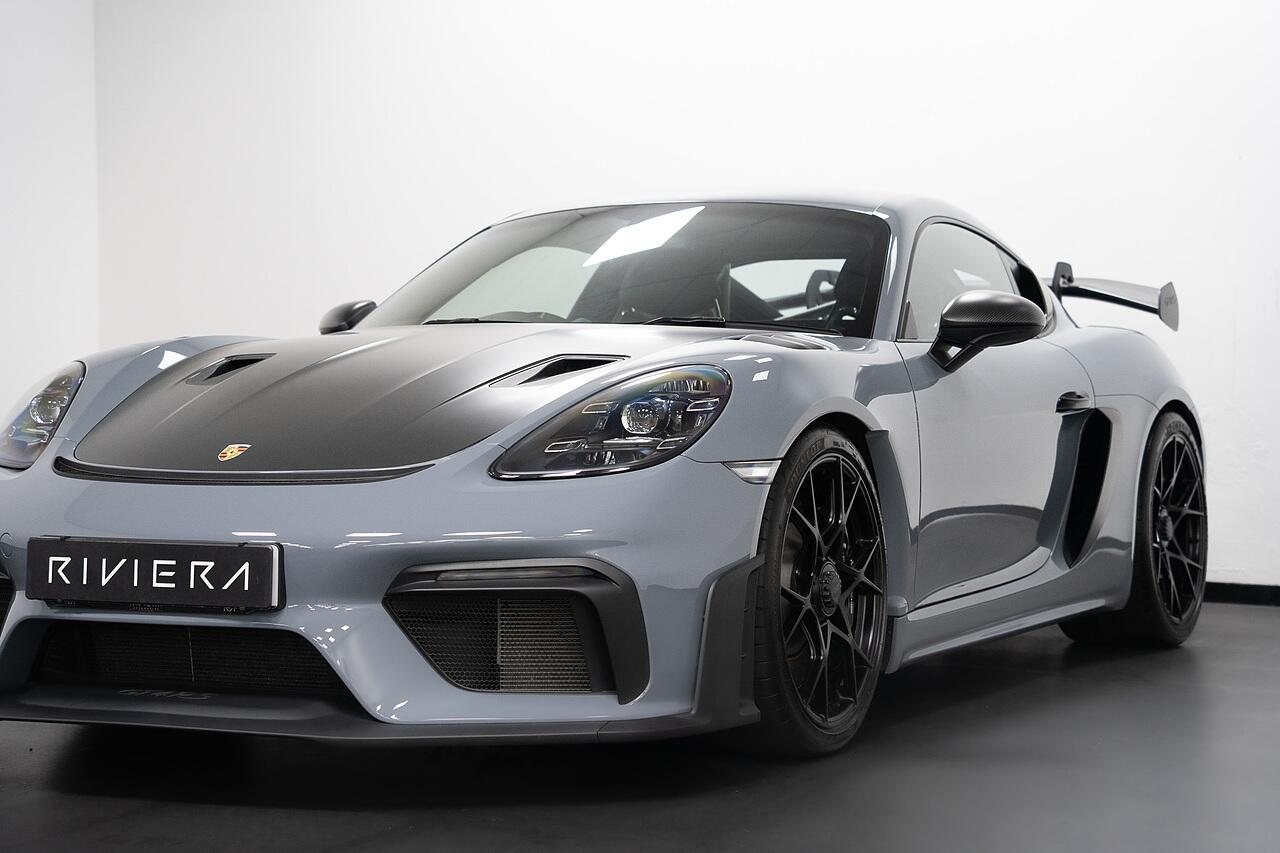 Porsche Cayman view 40