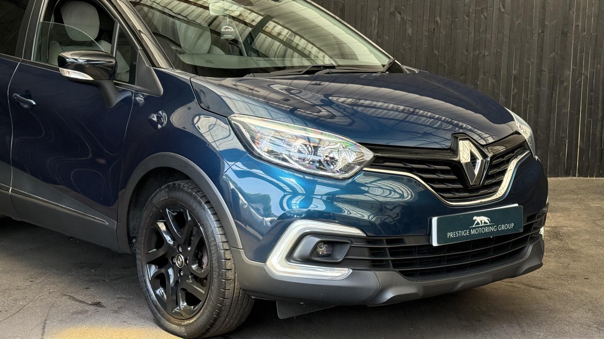 Renault Captur view 4