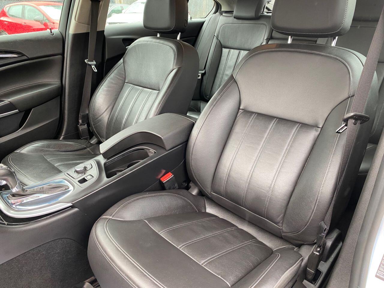 Vauxhall Insignia view 21
