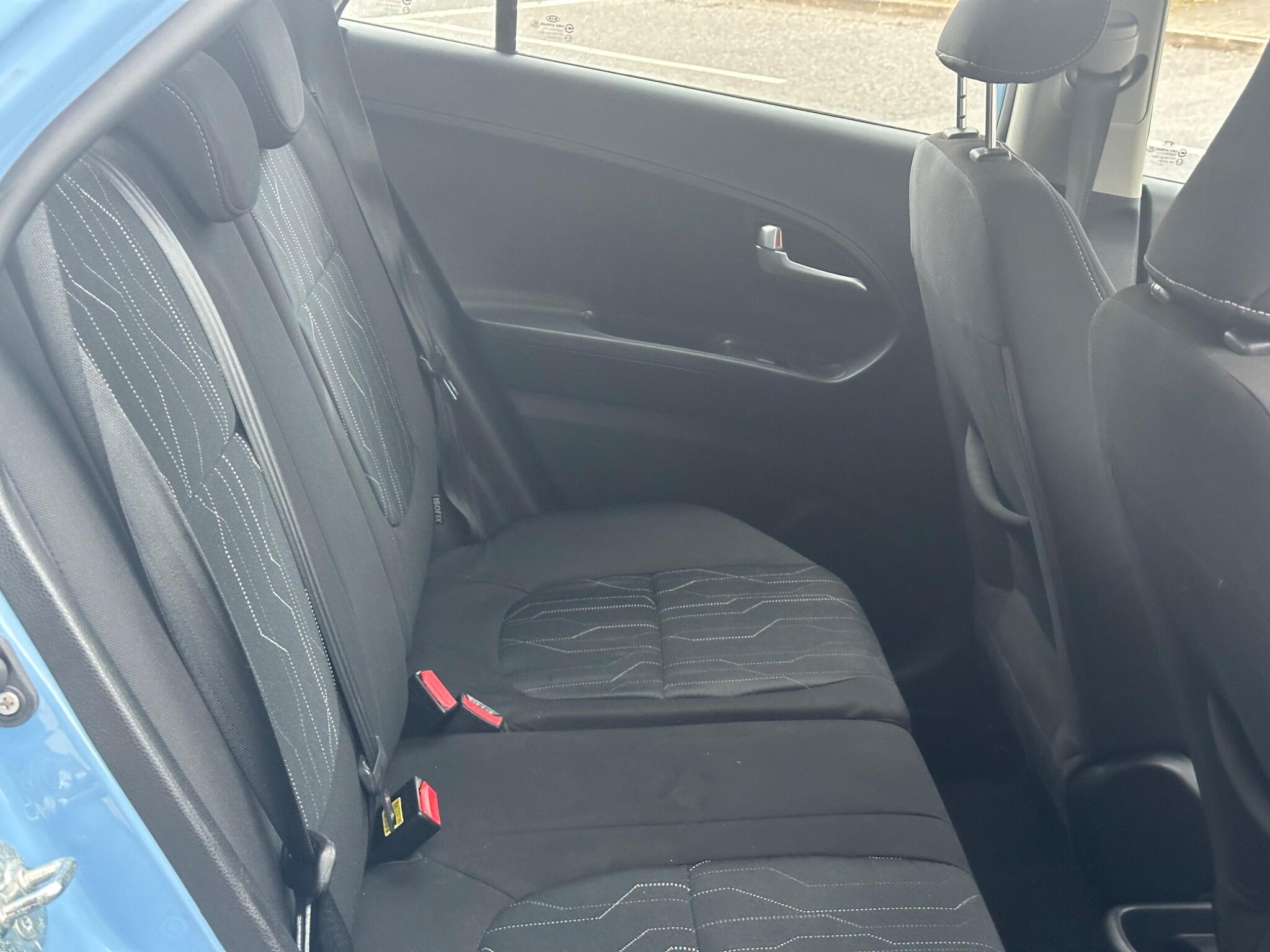 Kia Picanto view 27