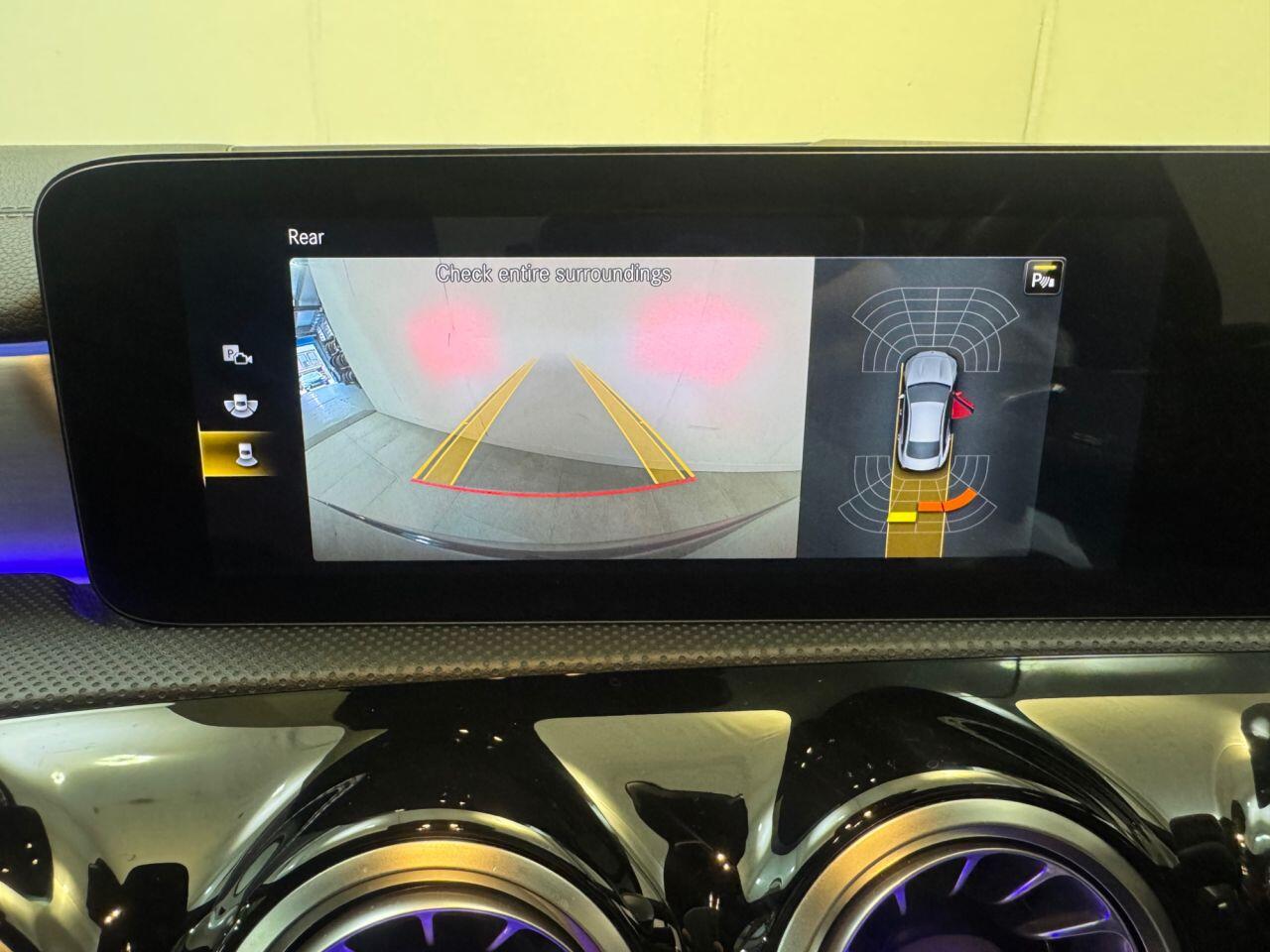 Mercedes-Benz Cla view 25